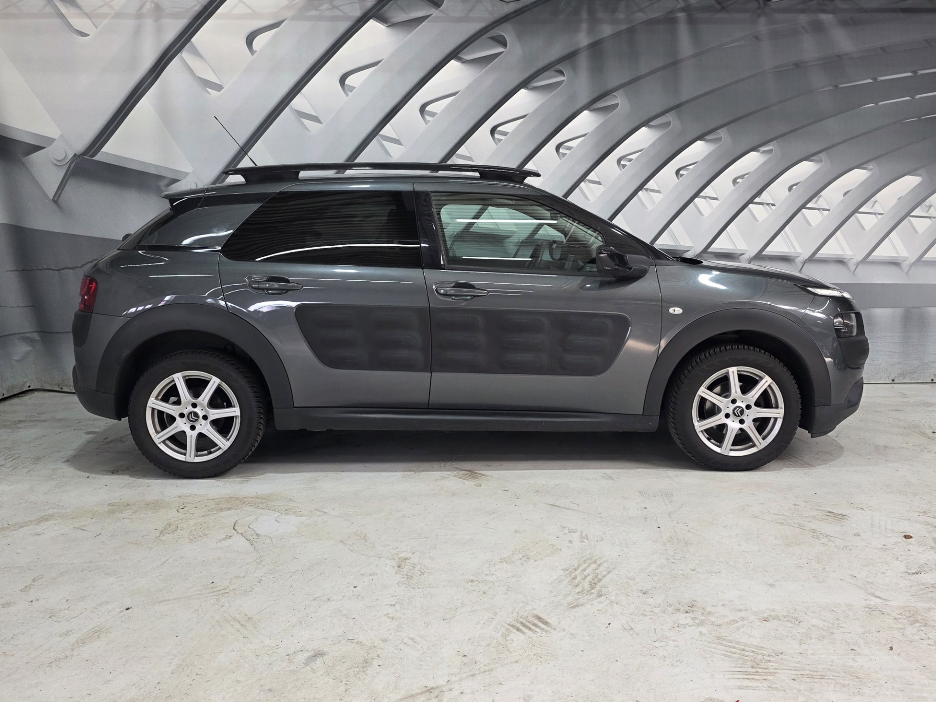 Foto van Citroen C4 Cactus