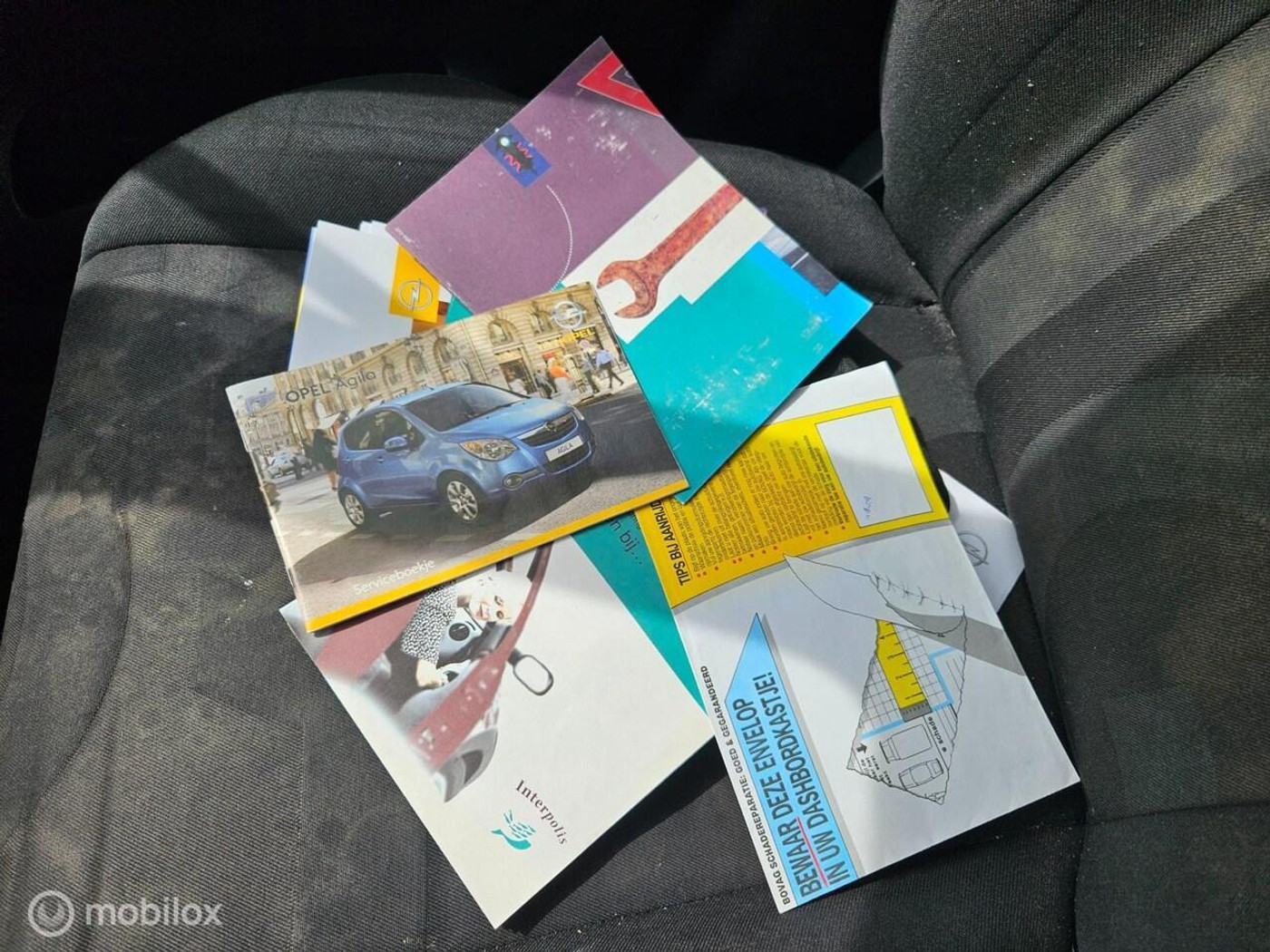 Foto van Opel Agila