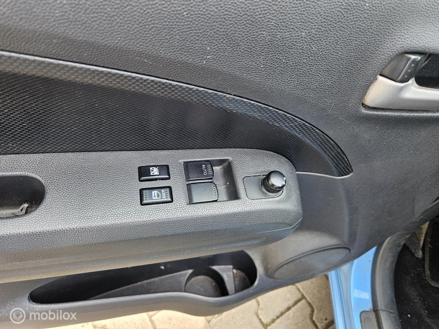 Foto van Opel Agila