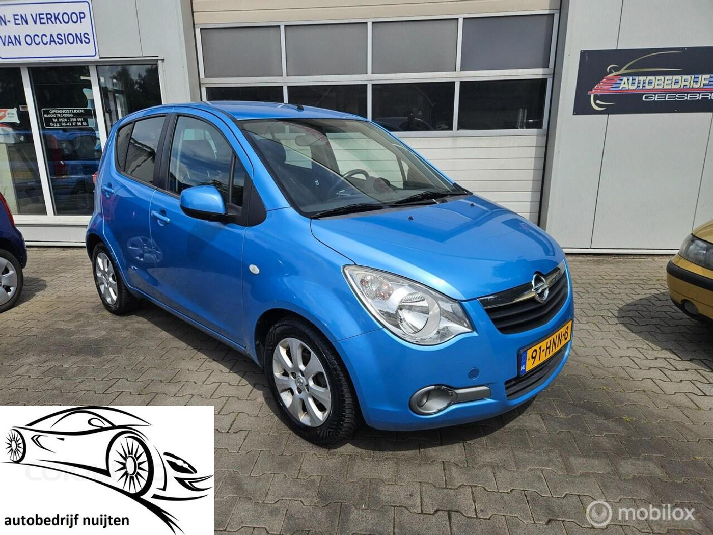 Foto van Opel Agila