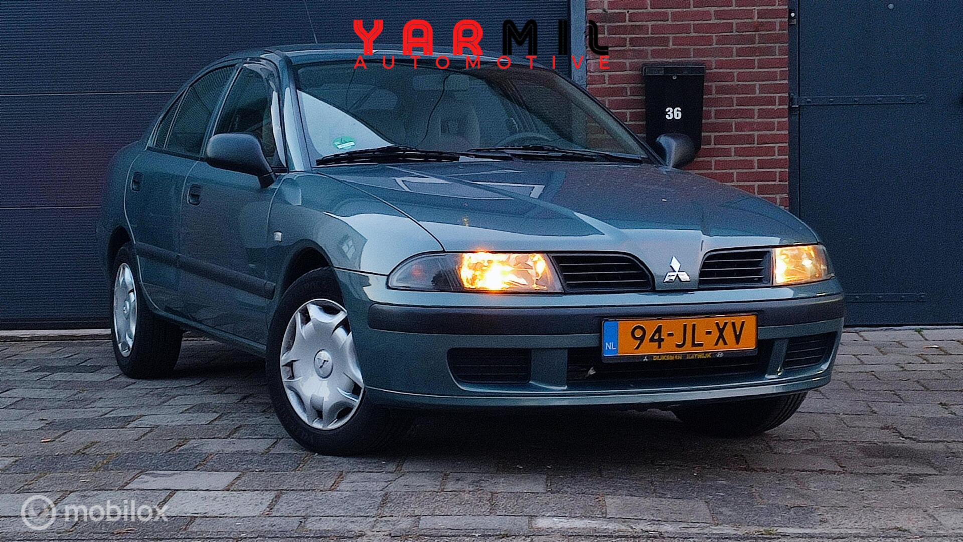 Foto van Mitsubishi Carisma