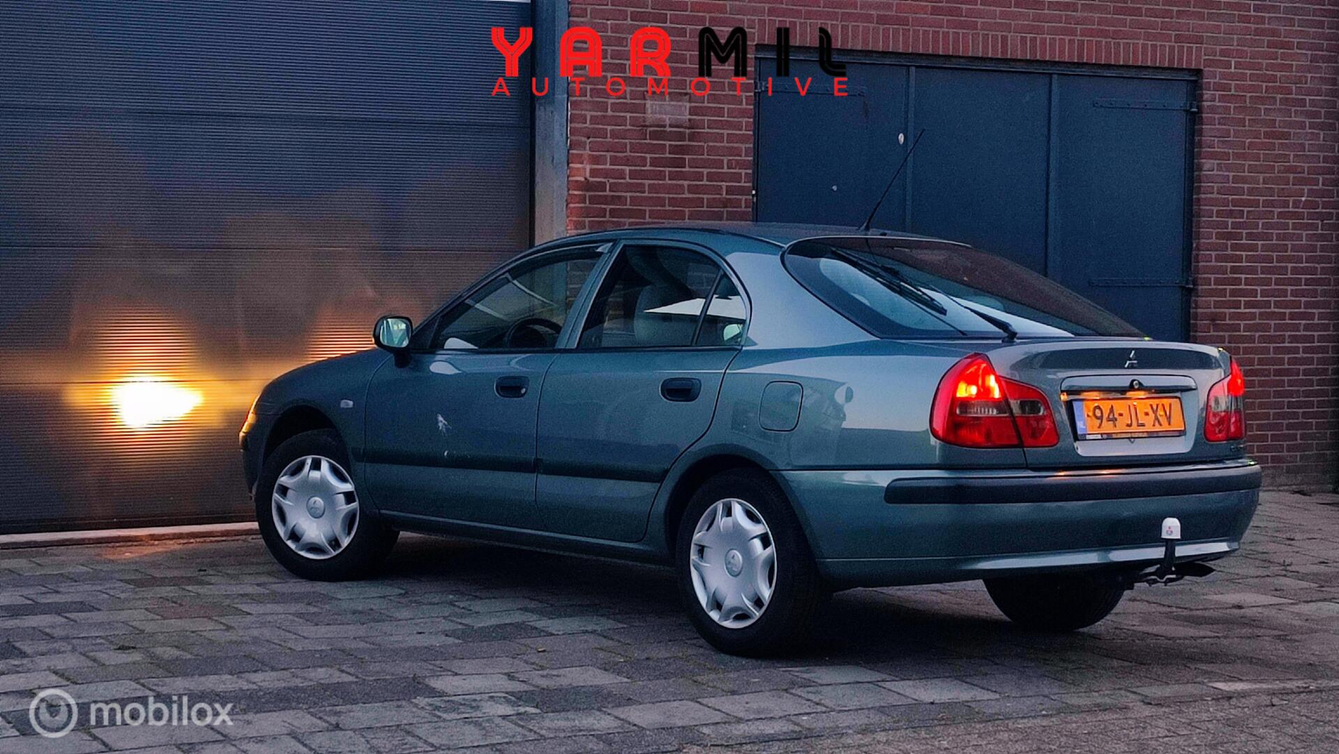 Foto van Mitsubishi Carisma