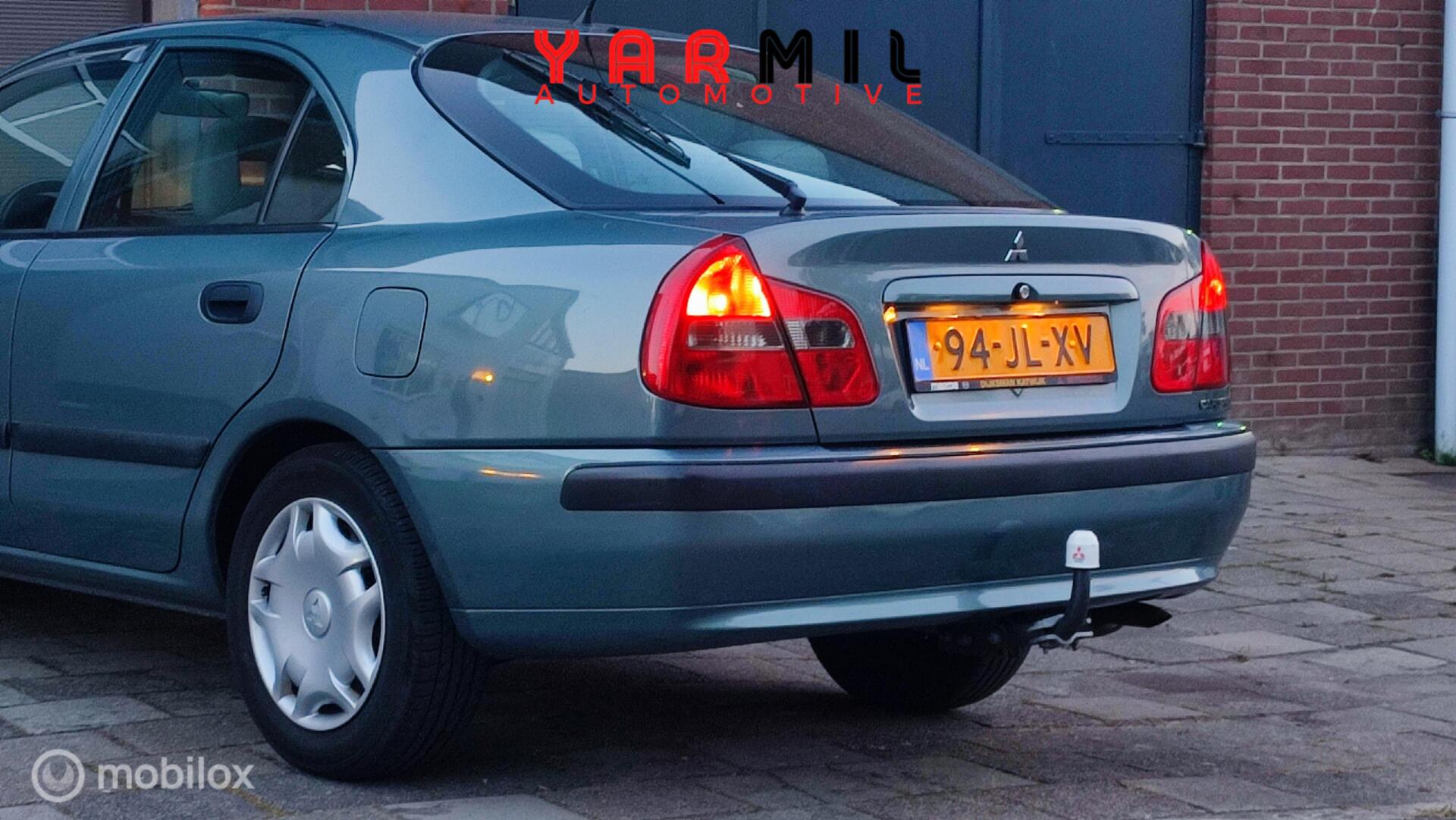 Foto van Mitsubishi Carisma