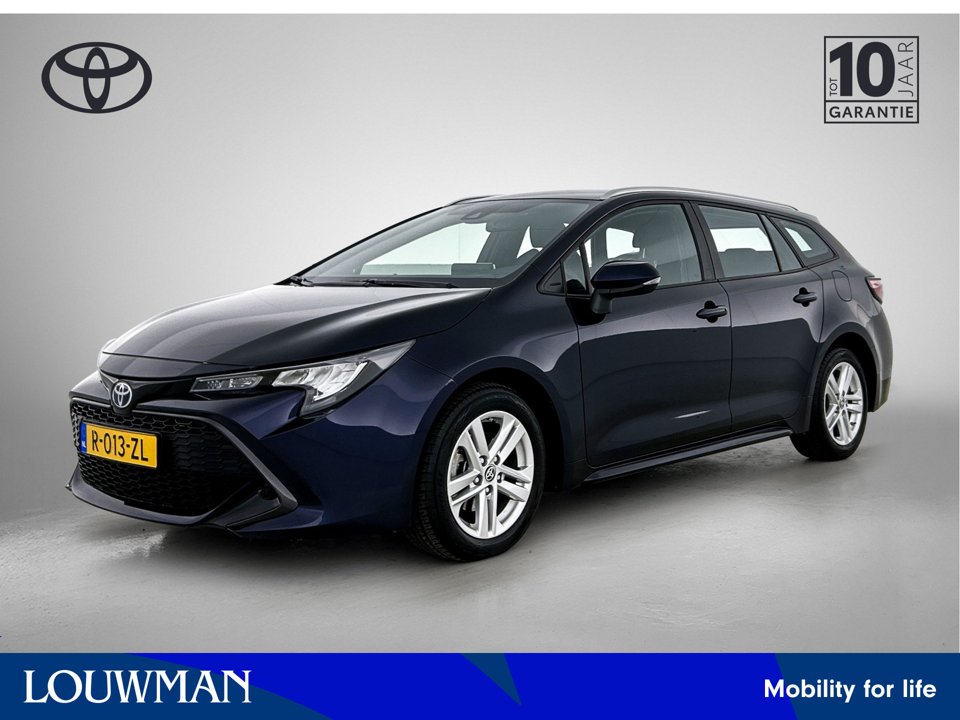 Toyota Corolla 1.8 Hybrid Active 2023 - voorkant