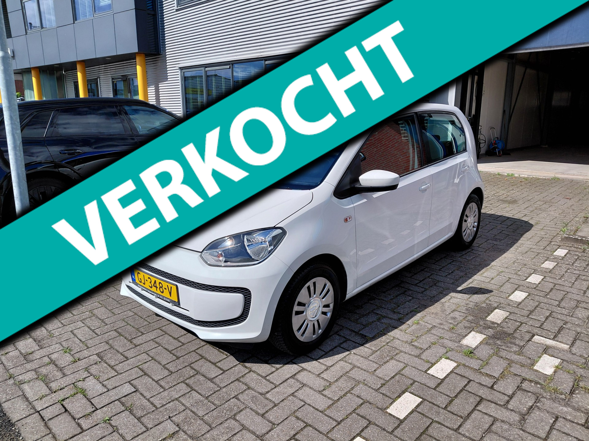 Volkswagen Up 1.0 move up! BlueMotion Airco Navigtie 5 Drs Ned Auto 2015 - voorkant