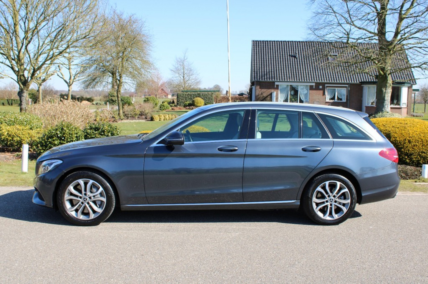 Foto van Mercedes-Benz C 350 E