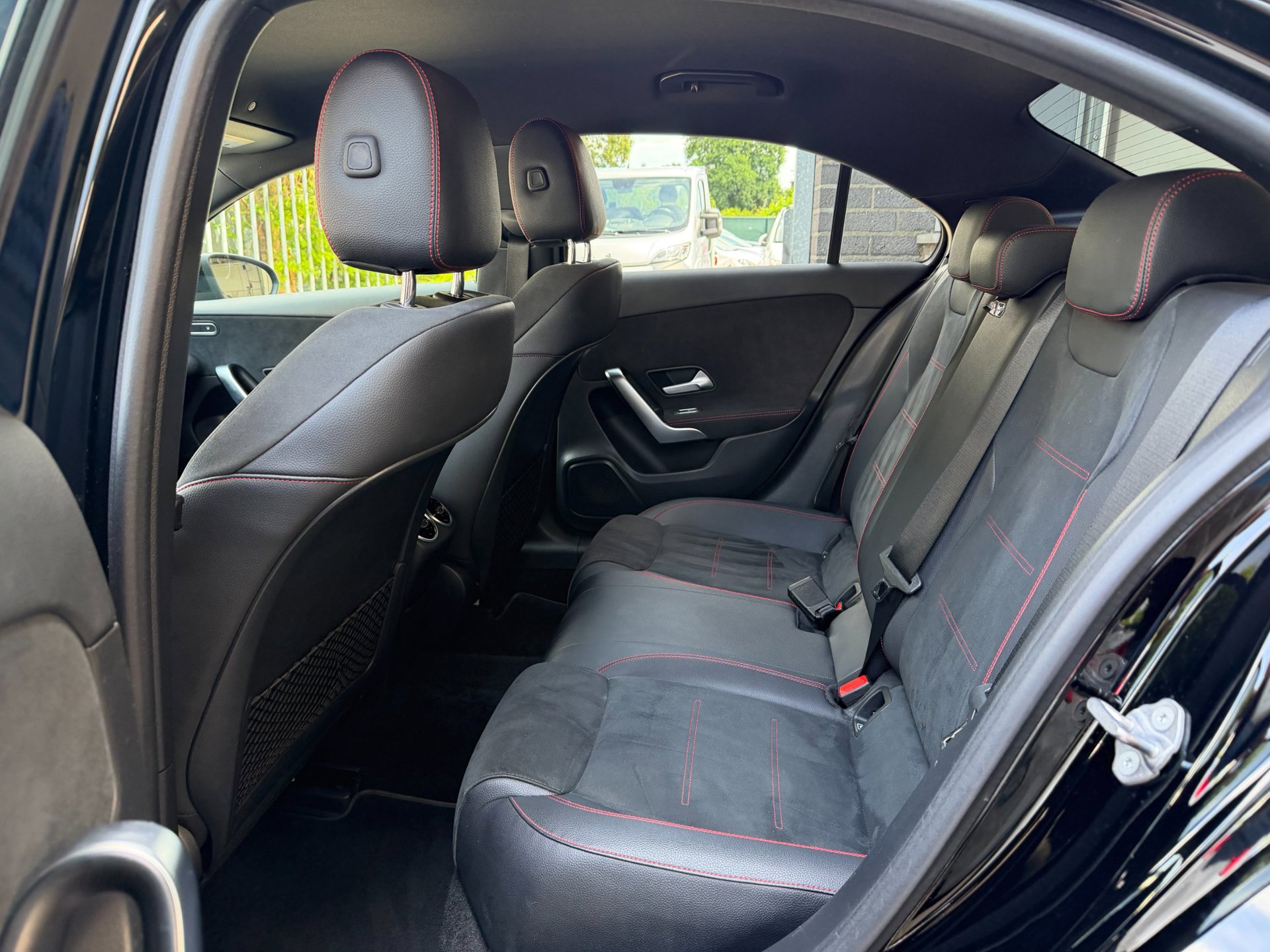 Foto van Mercedes-Benz A 200
