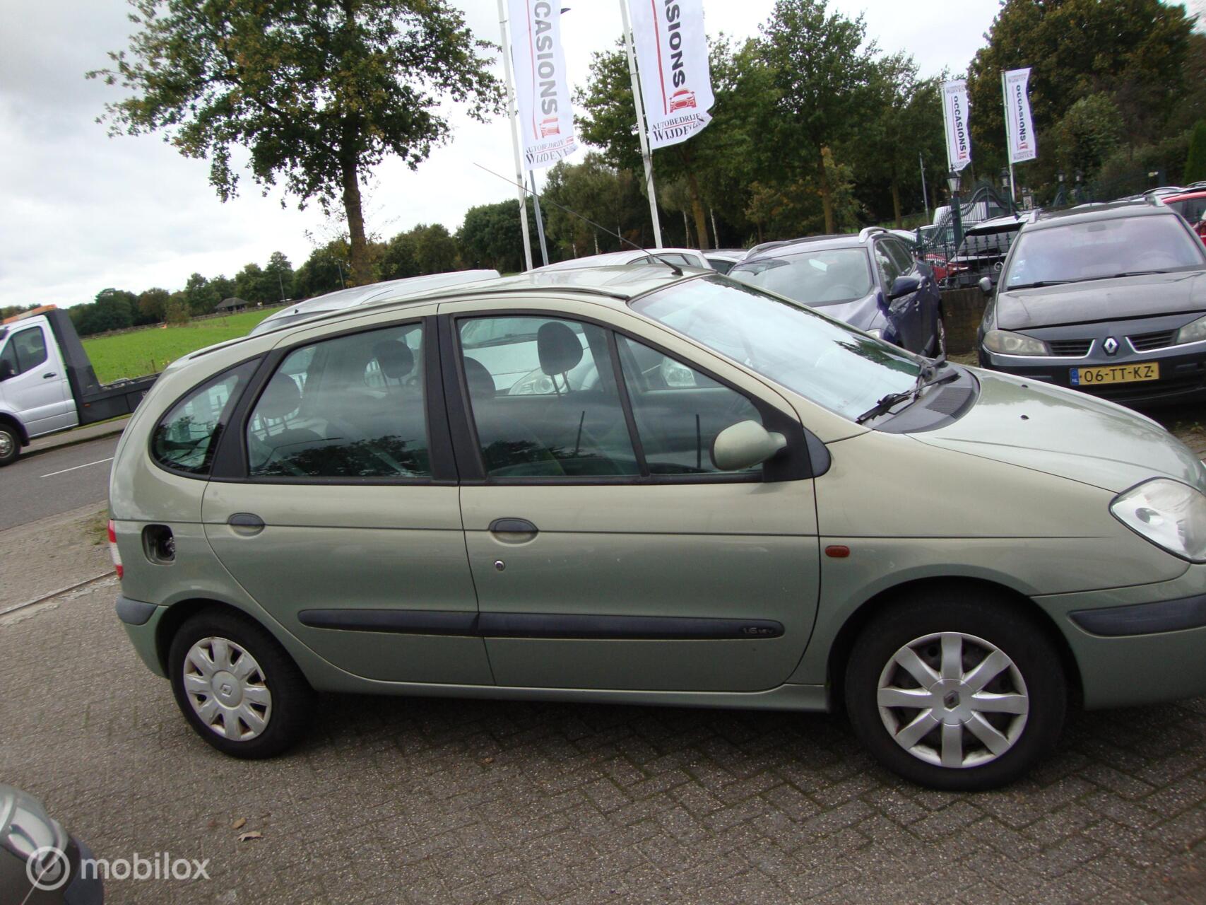 Foto van Renault Megane Scenic