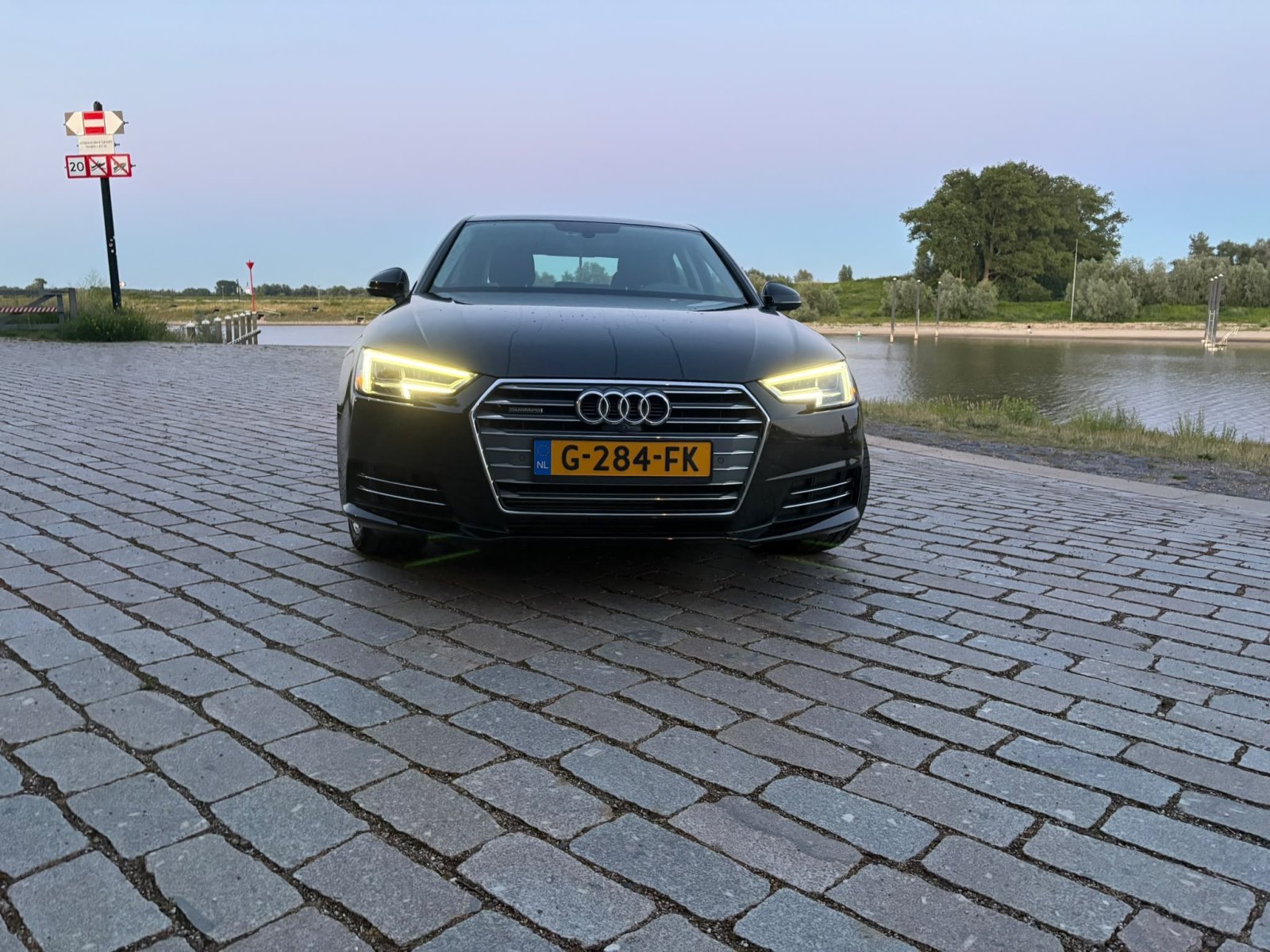 Inspectiefoto van Audi A4 Limousine