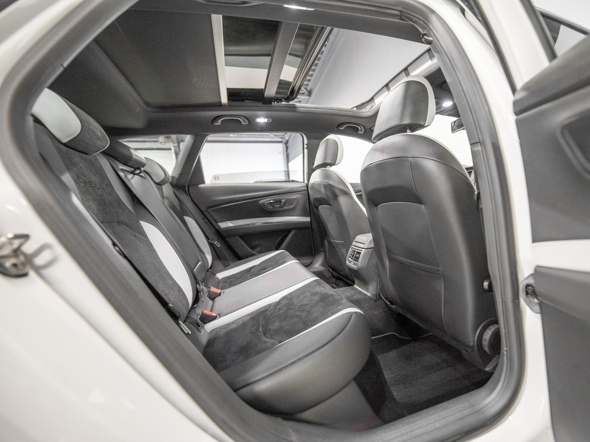Foto van Seat Leon ST
