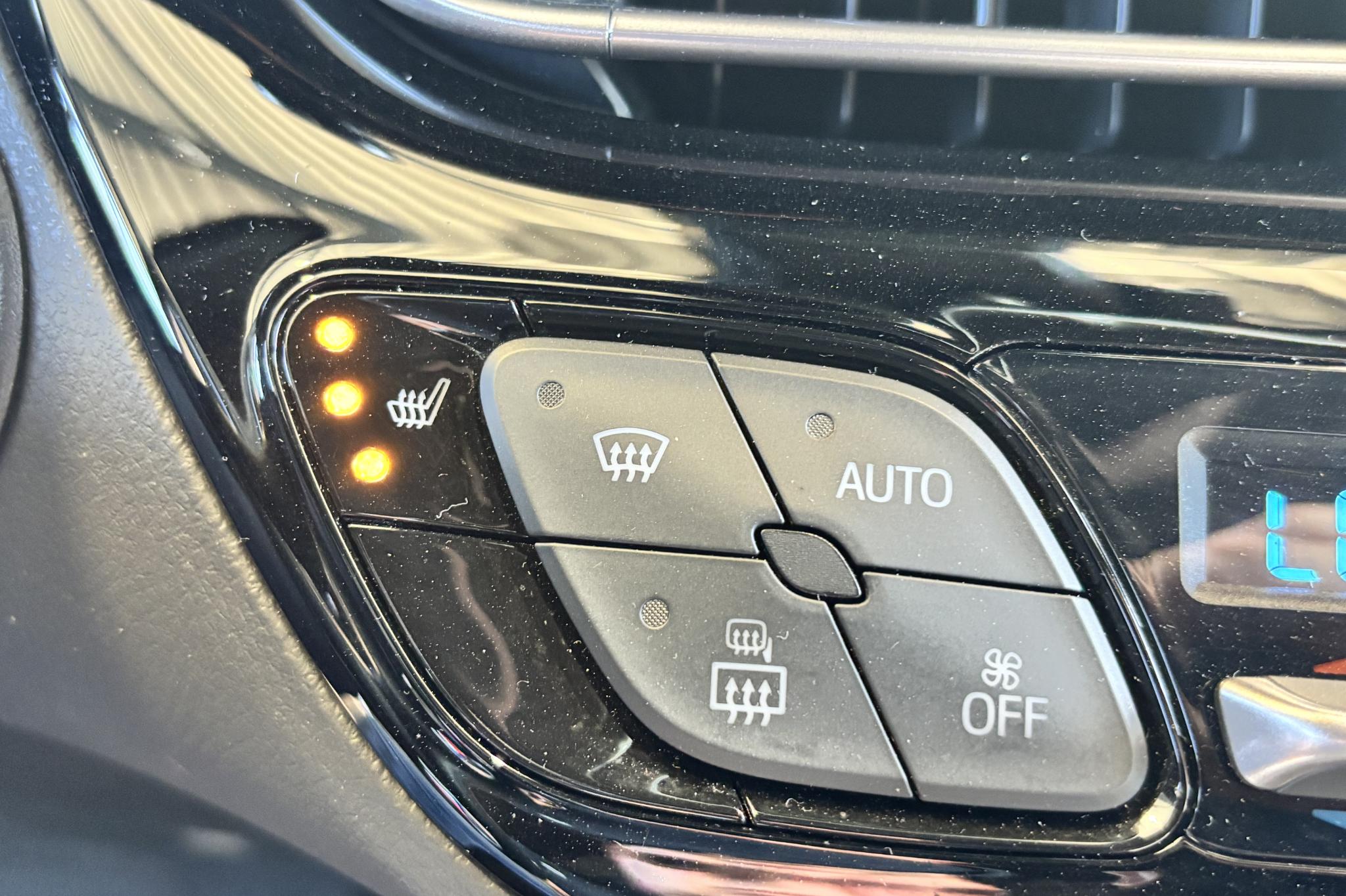 Foto van Toyota Toyota C-hr