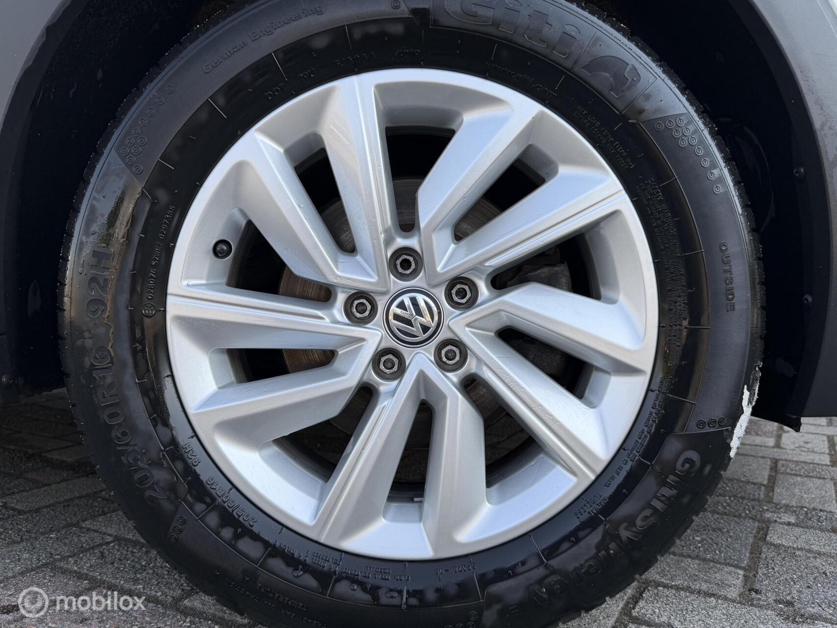 Foto van Volkswagen T-cross