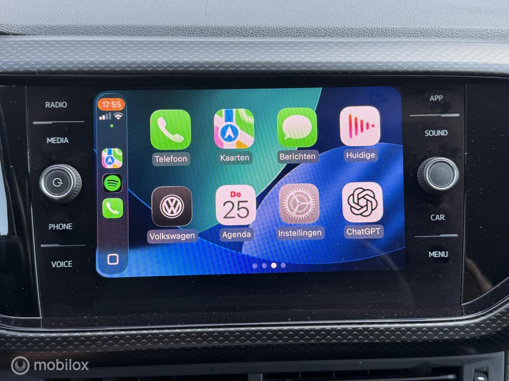 Foto van Volkswagen T-cross