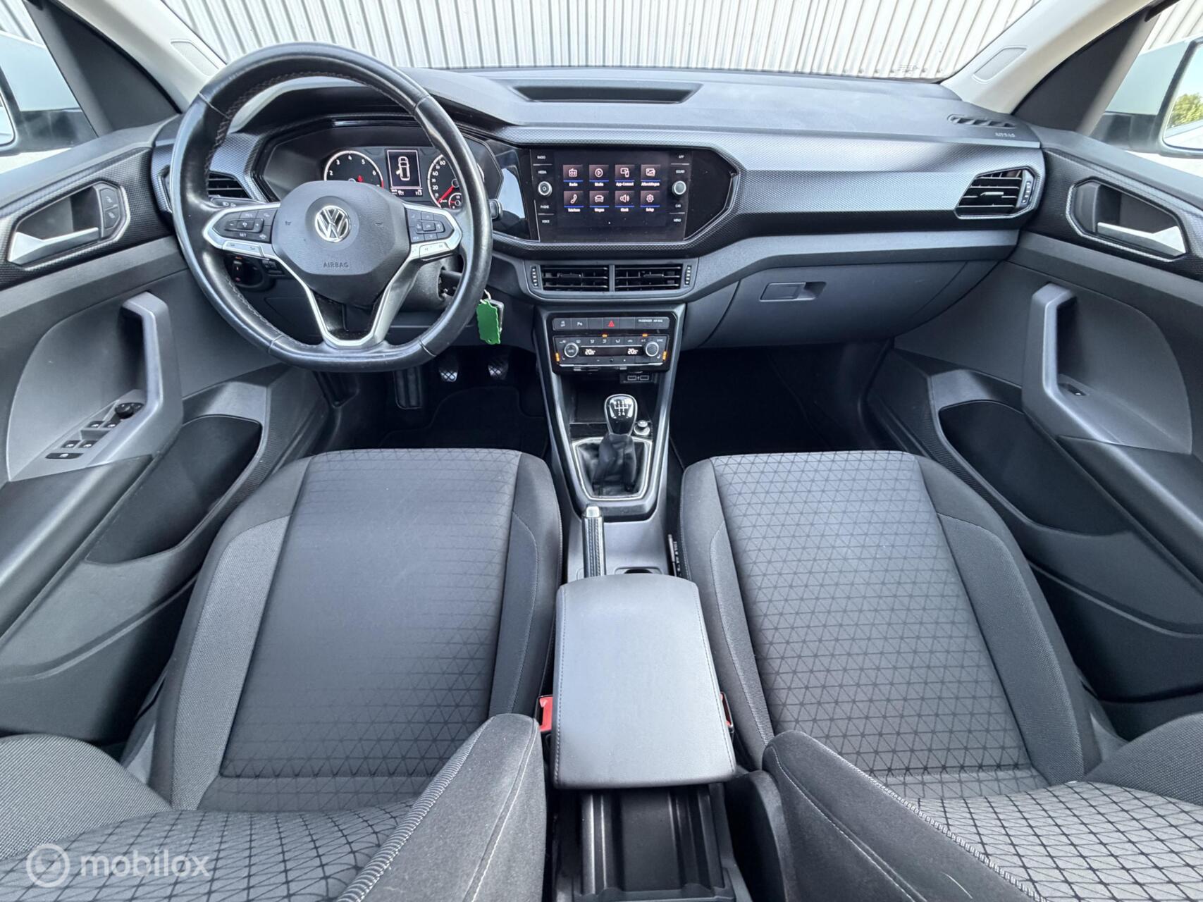 Foto van Volkswagen T-cross
