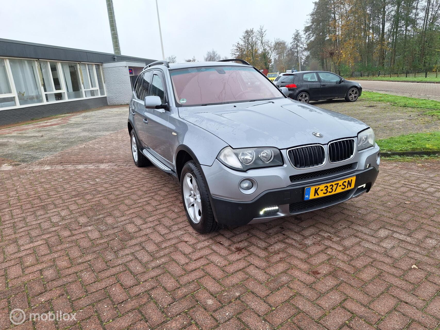 BMW X3 2.0i 2007 - voorkant
