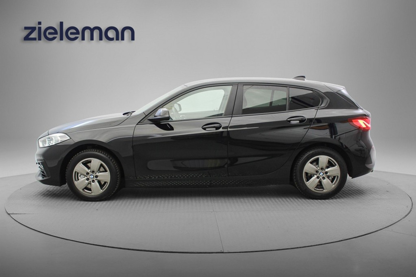 Foto van BMW 118i