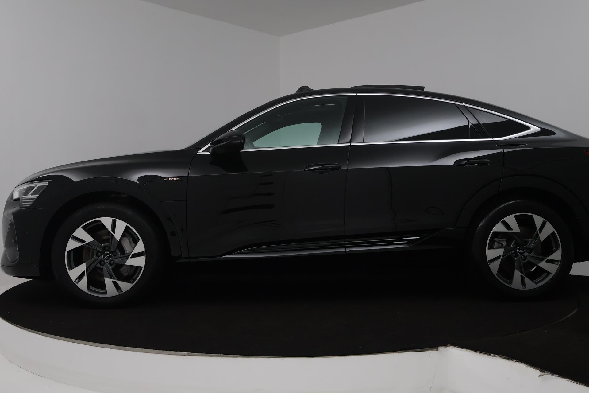 Foto van Audi E-tron Sportback 50