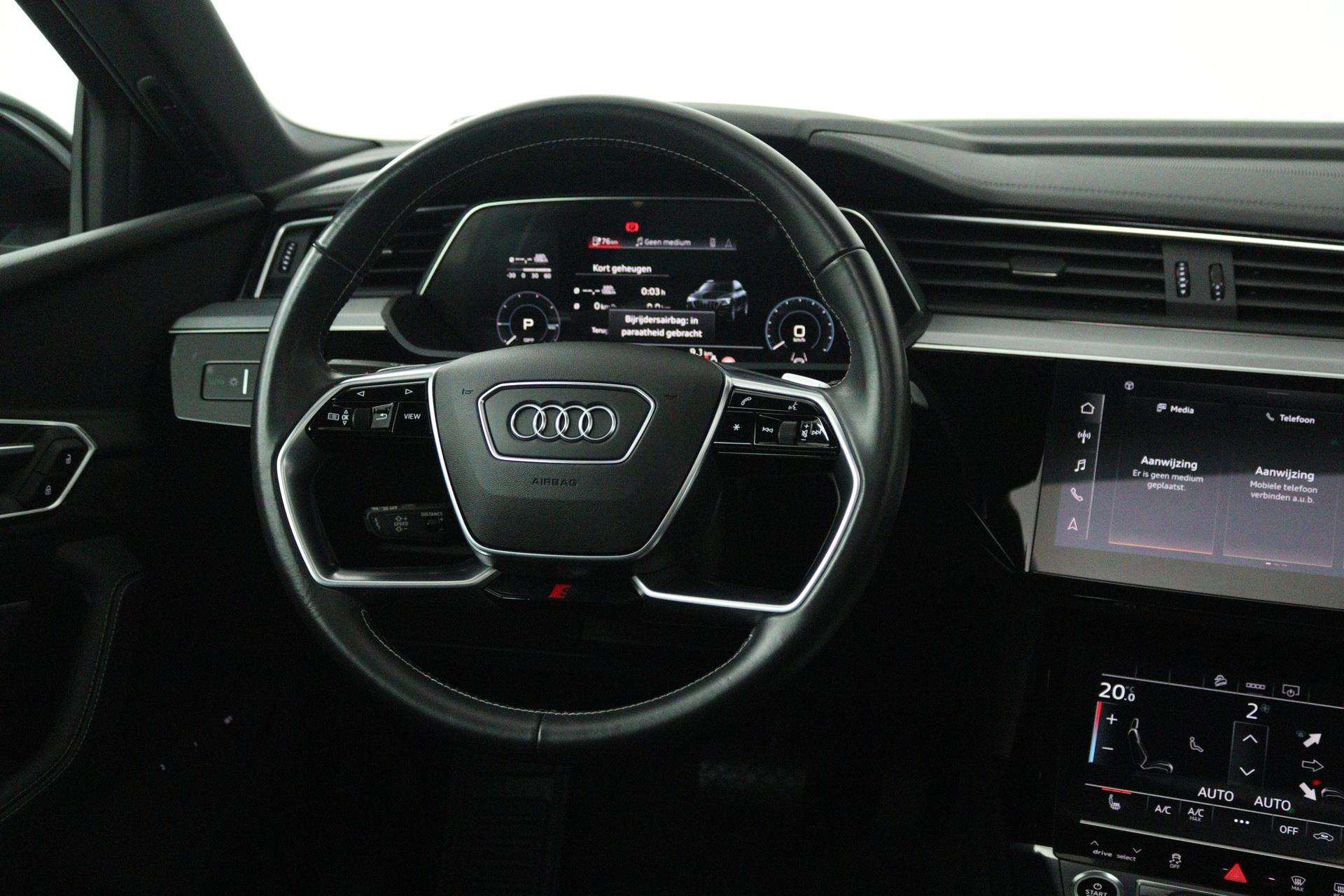 Foto van Audi E-tron Sportback 50
