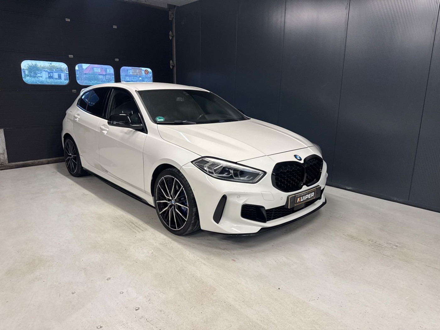 Foto van BMW M135i xDrive