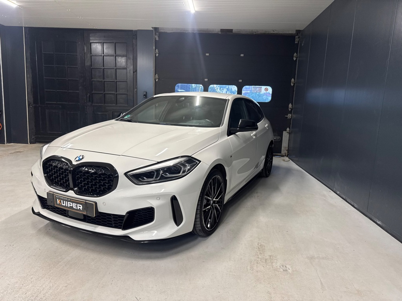 Foto van BMW M135i xDrive