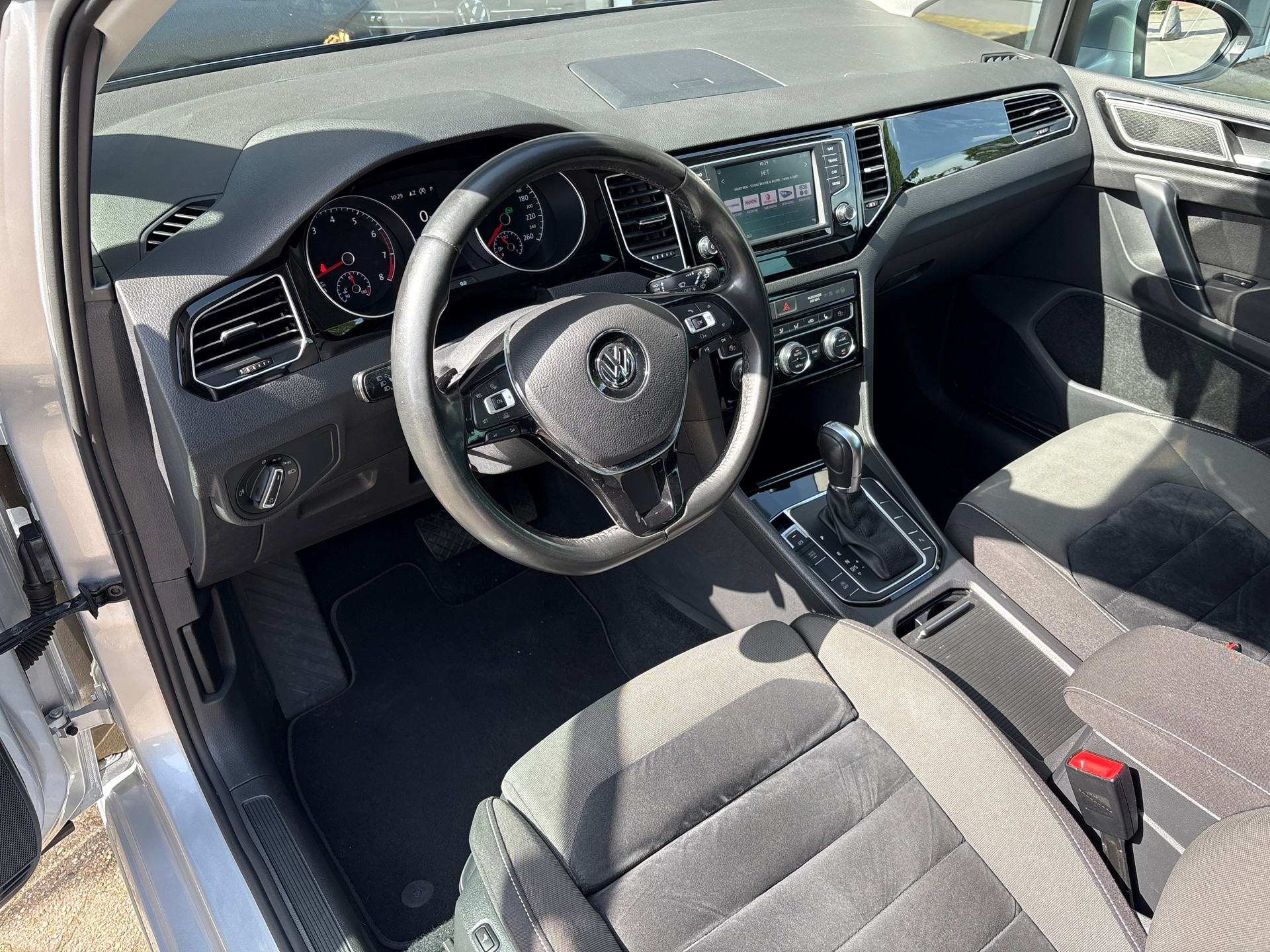 Foto van Volkswagen Golf Sportsvan
