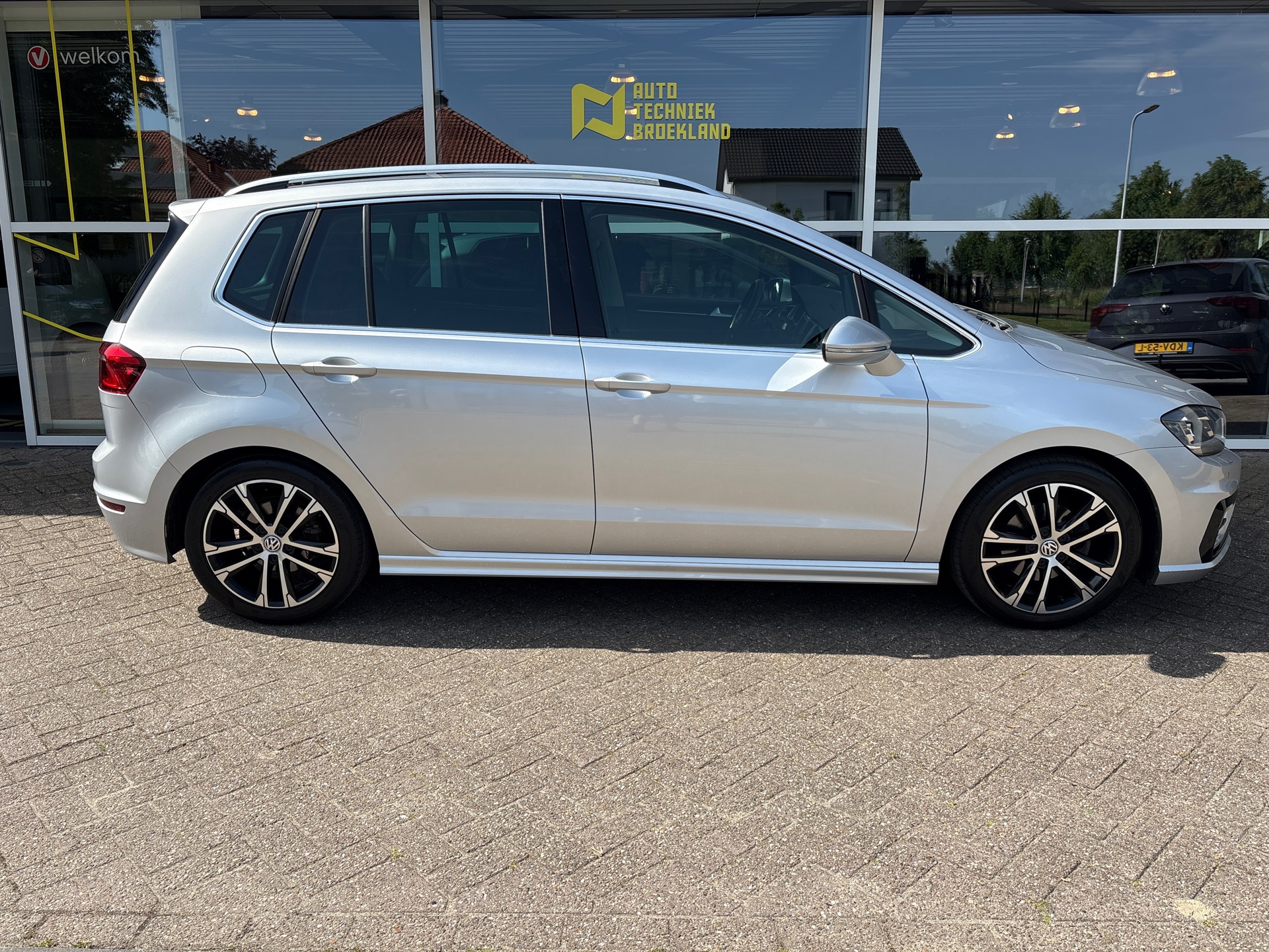 Foto van Volkswagen Golf Sportsvan