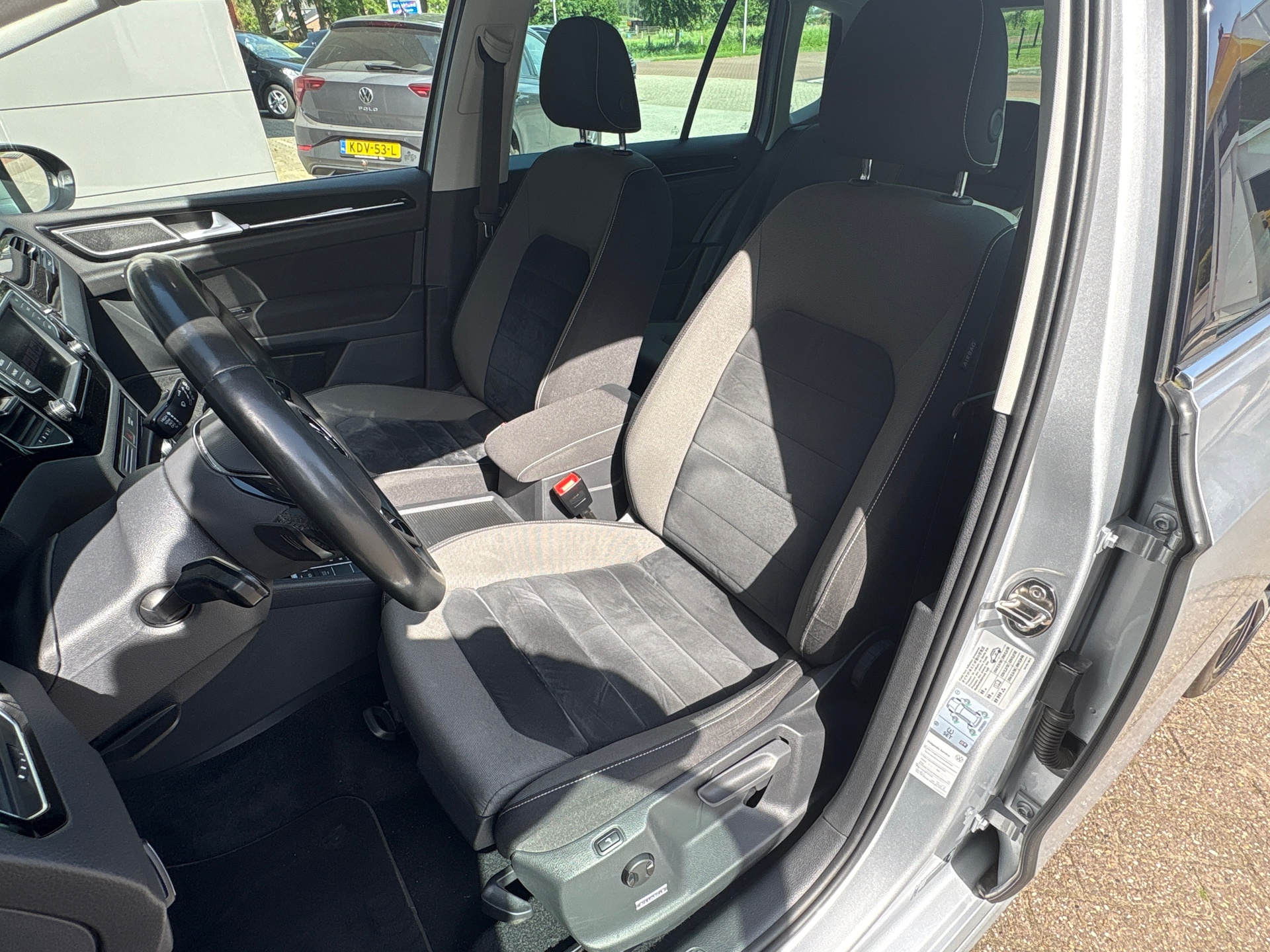 Foto van Volkswagen Golf Sportsvan