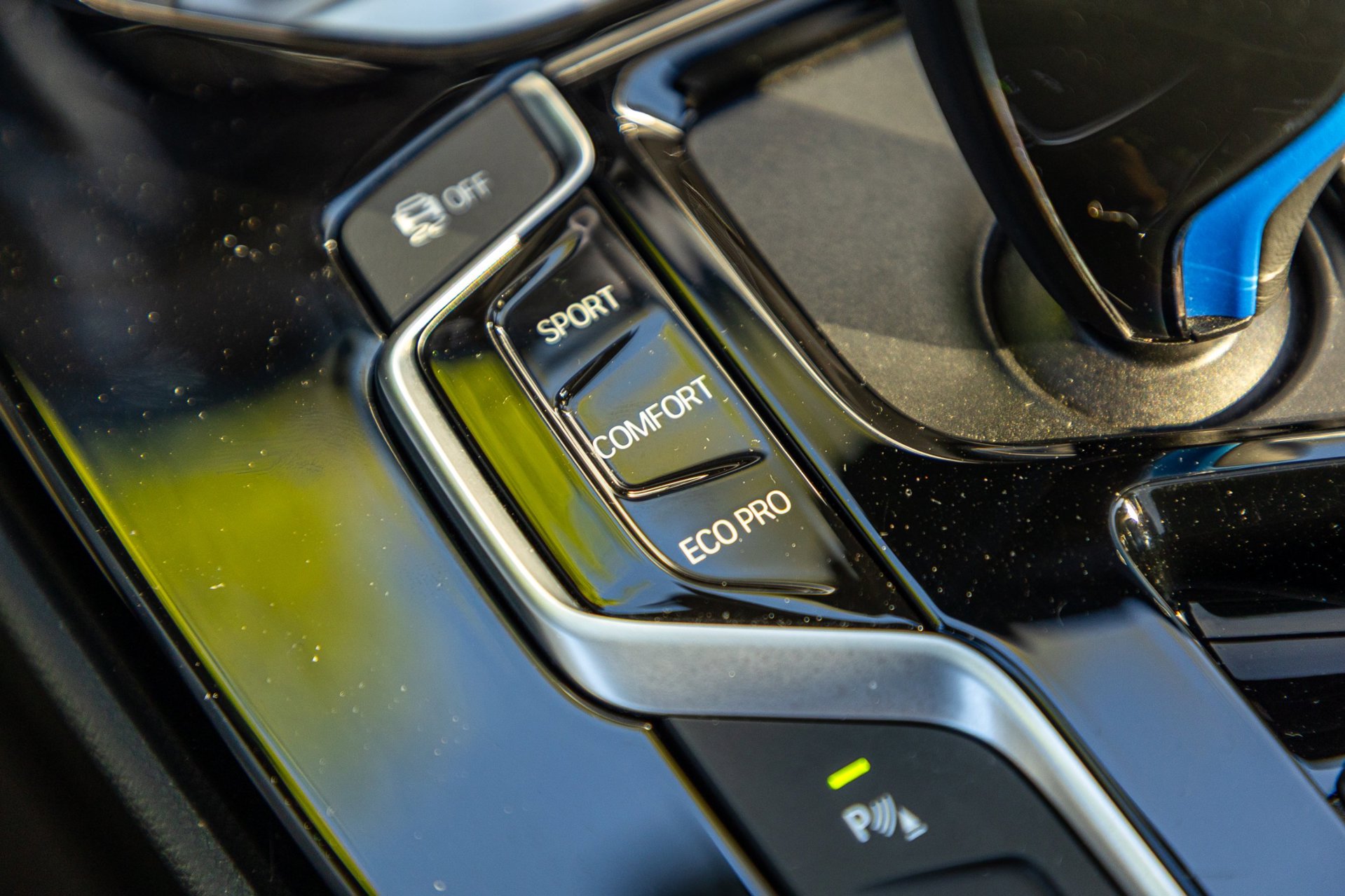 Foto van BMW Ix3