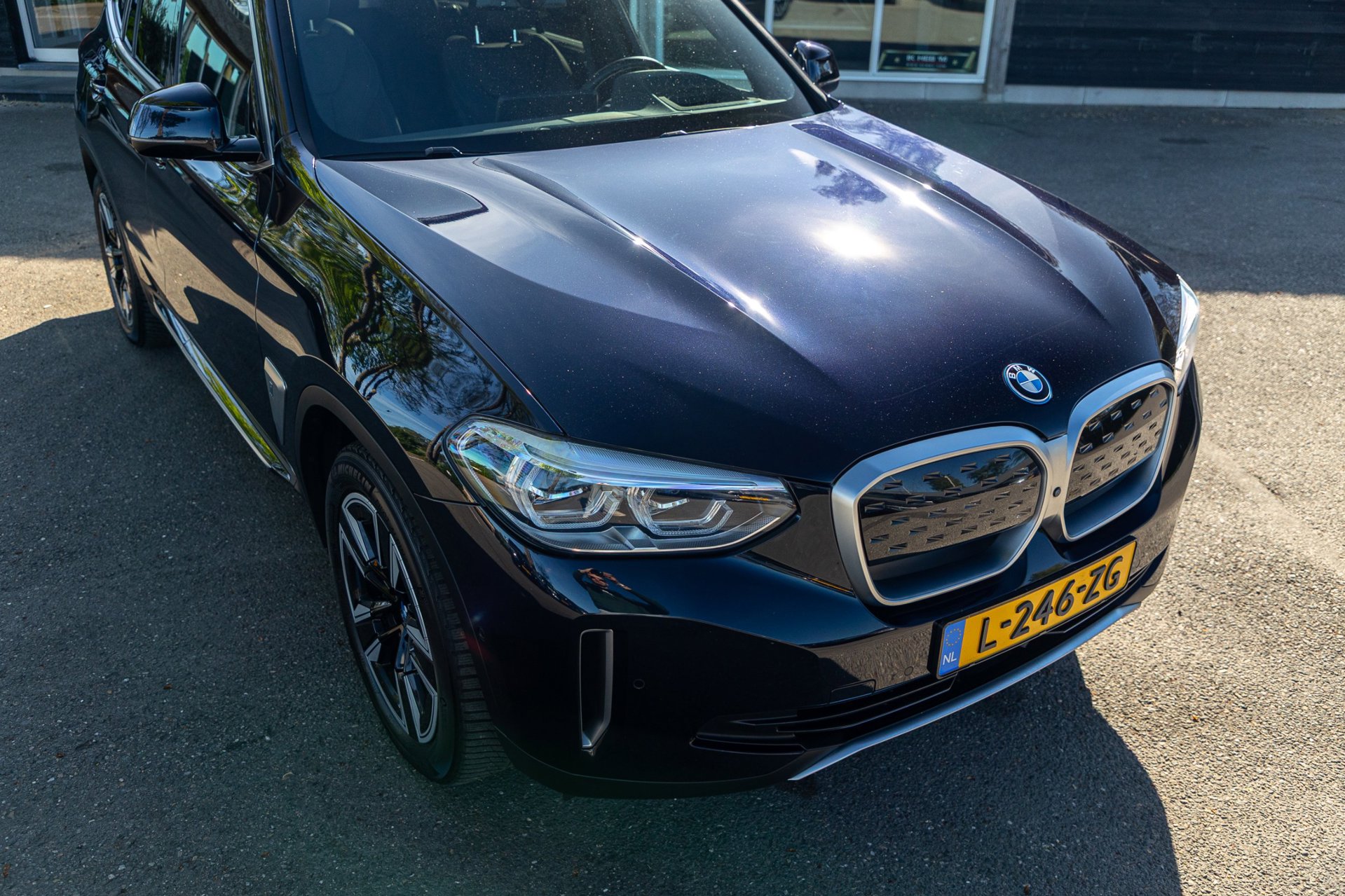 Foto van BMW Ix3