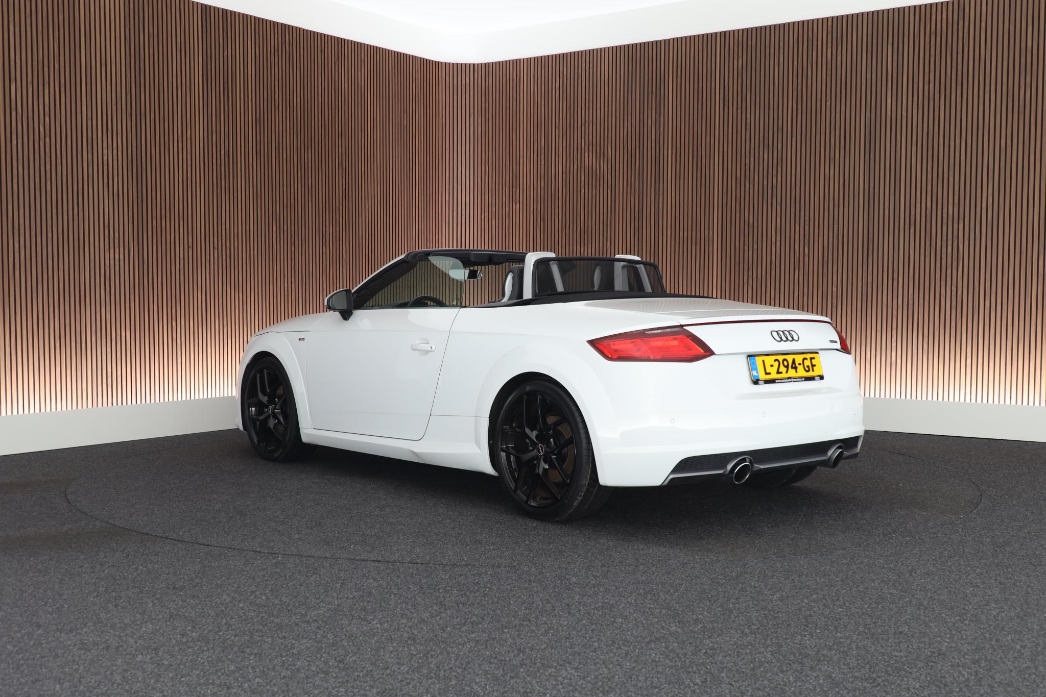 Foto van Audi TT Roadster