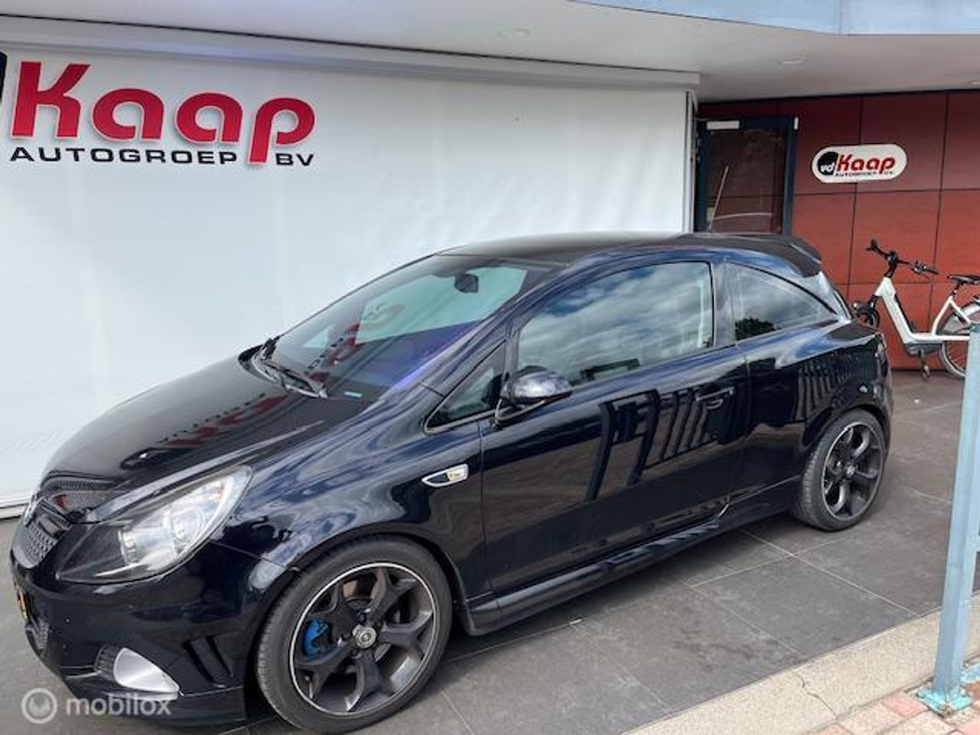 Opel Corsa 1.6-16V T OPC 2007 - voorkant