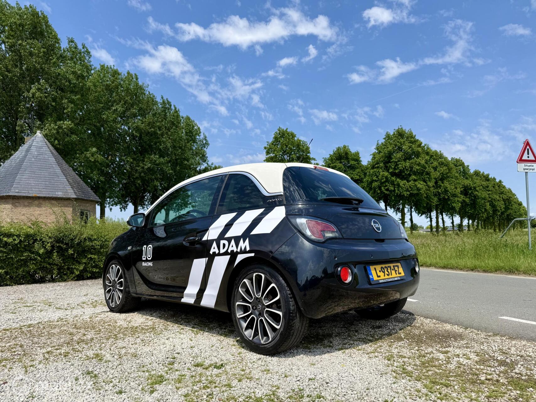 Foto van Opel Adam