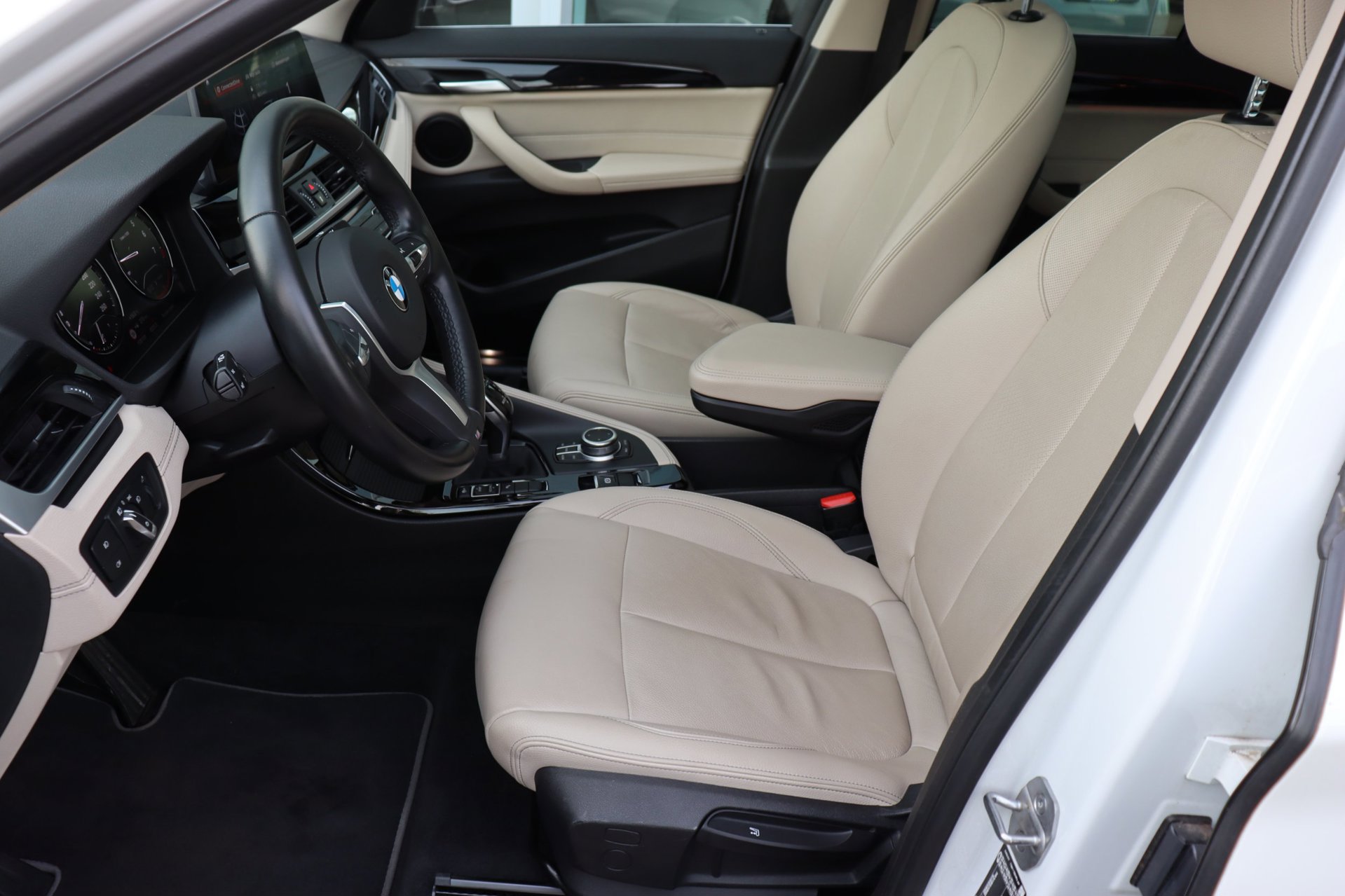 Foto van BMW X1