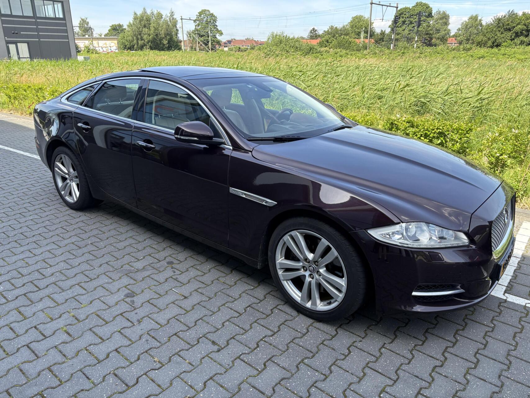 Jaguar Jaguar XJ 3.0 V6 D Portfolio Leder Panorama Memory Trekhaak VOL! 2010 - voorkant