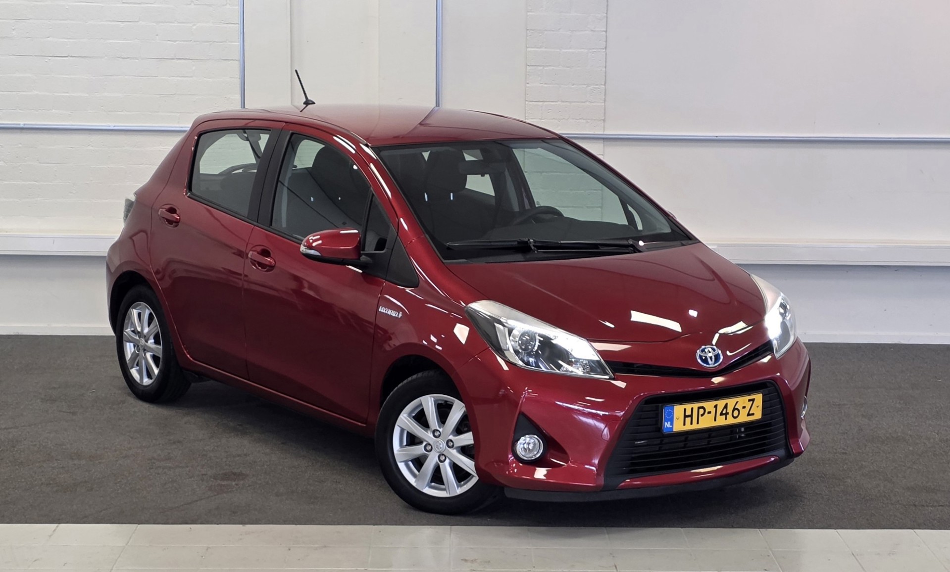 Foto van Toyota Toyota Yaris Hybrid