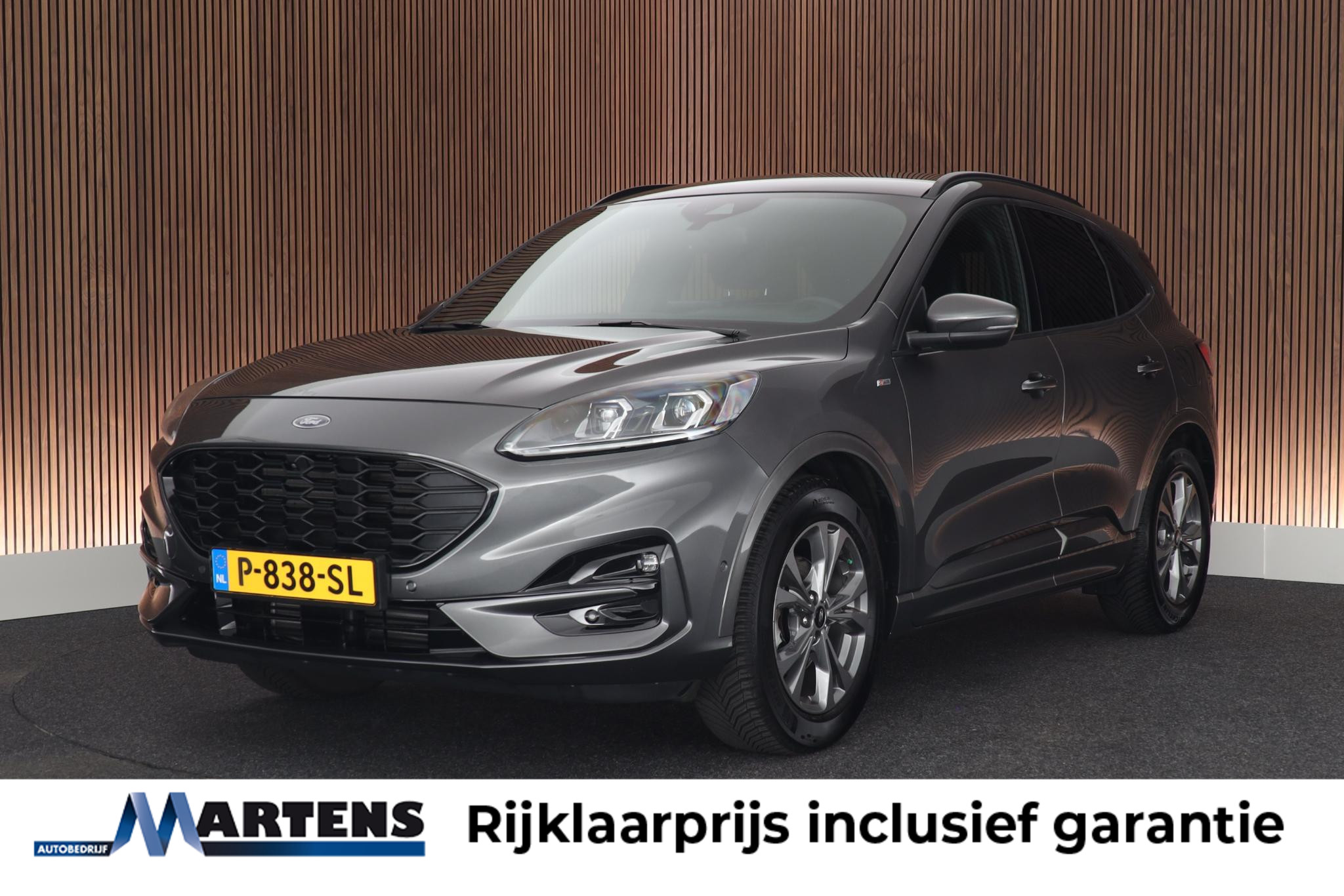 Ford Kuga 1.5 150pk H6 EcoBoost ST-Line X 2021 - voorkant