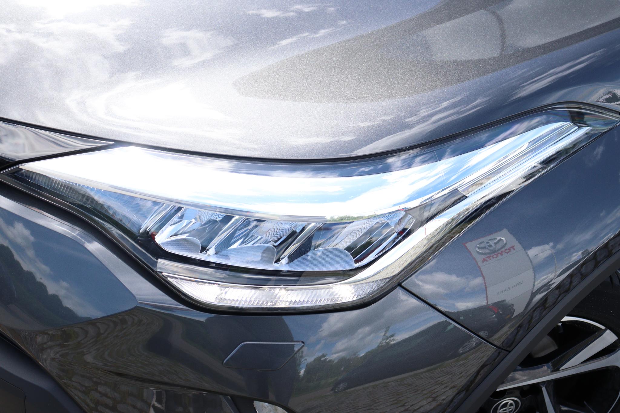 Foto van Toyota Toyota C-hr