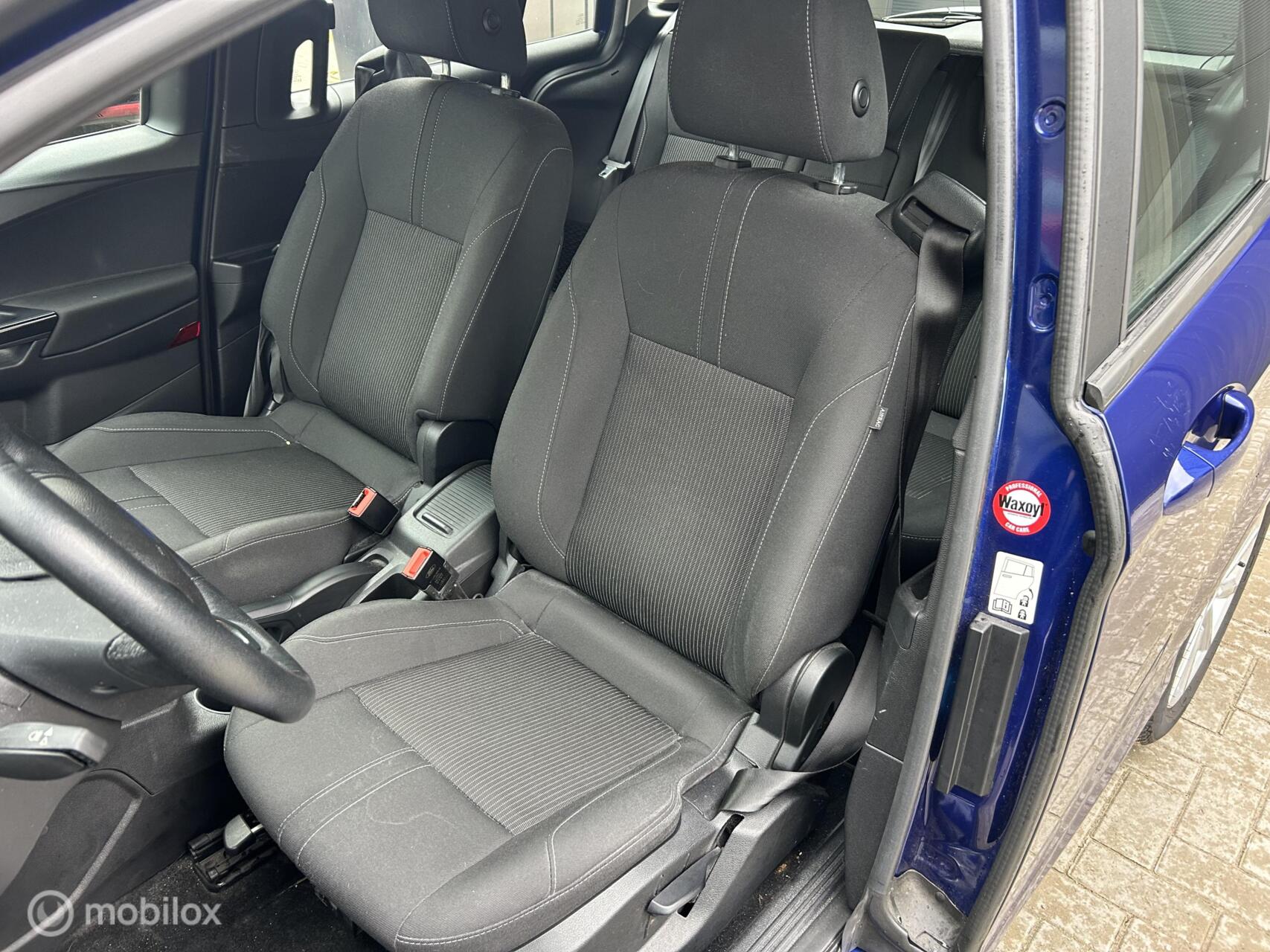 Foto van Ford B-max