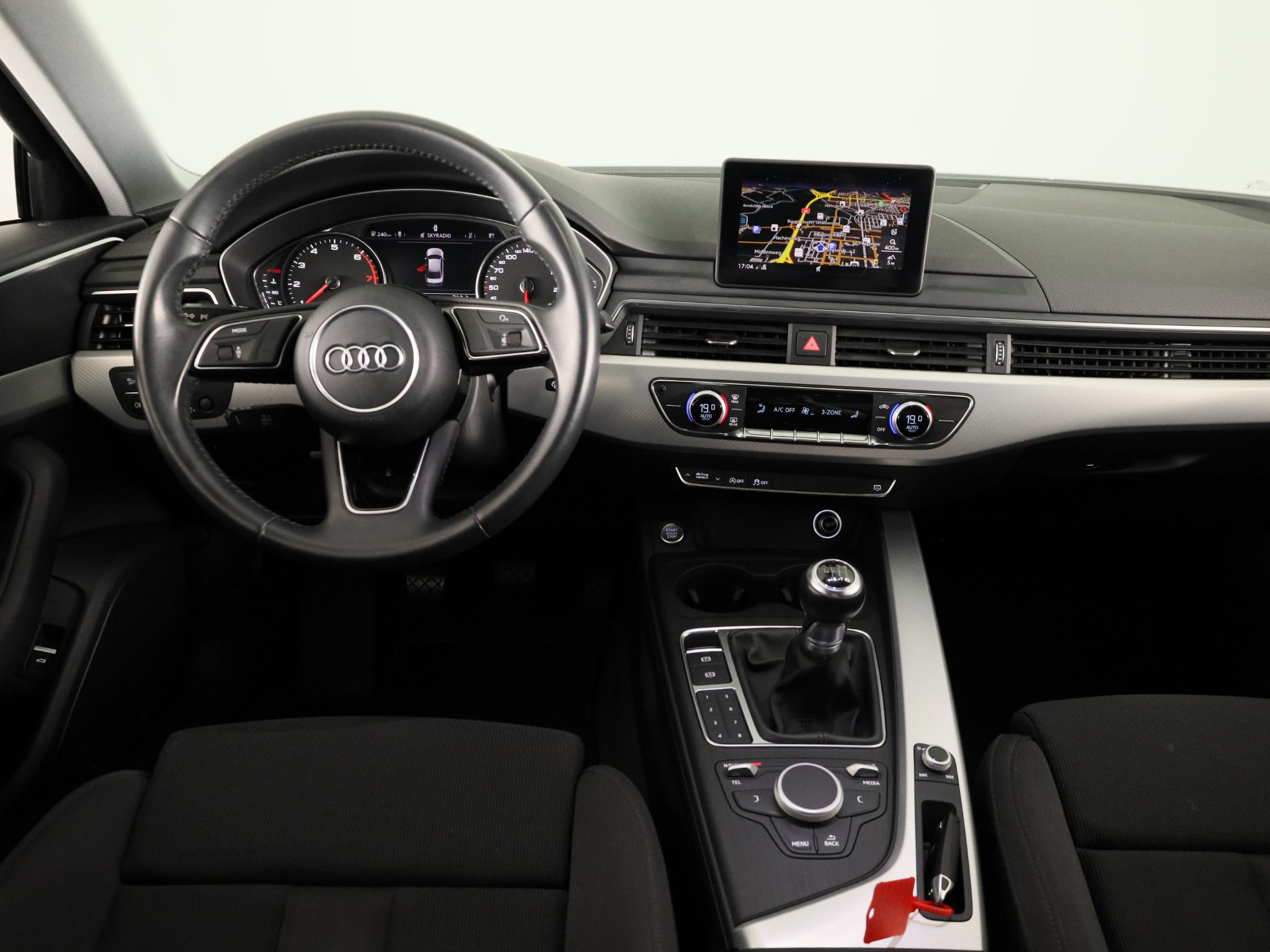 Foto van Audi A4 Limousine