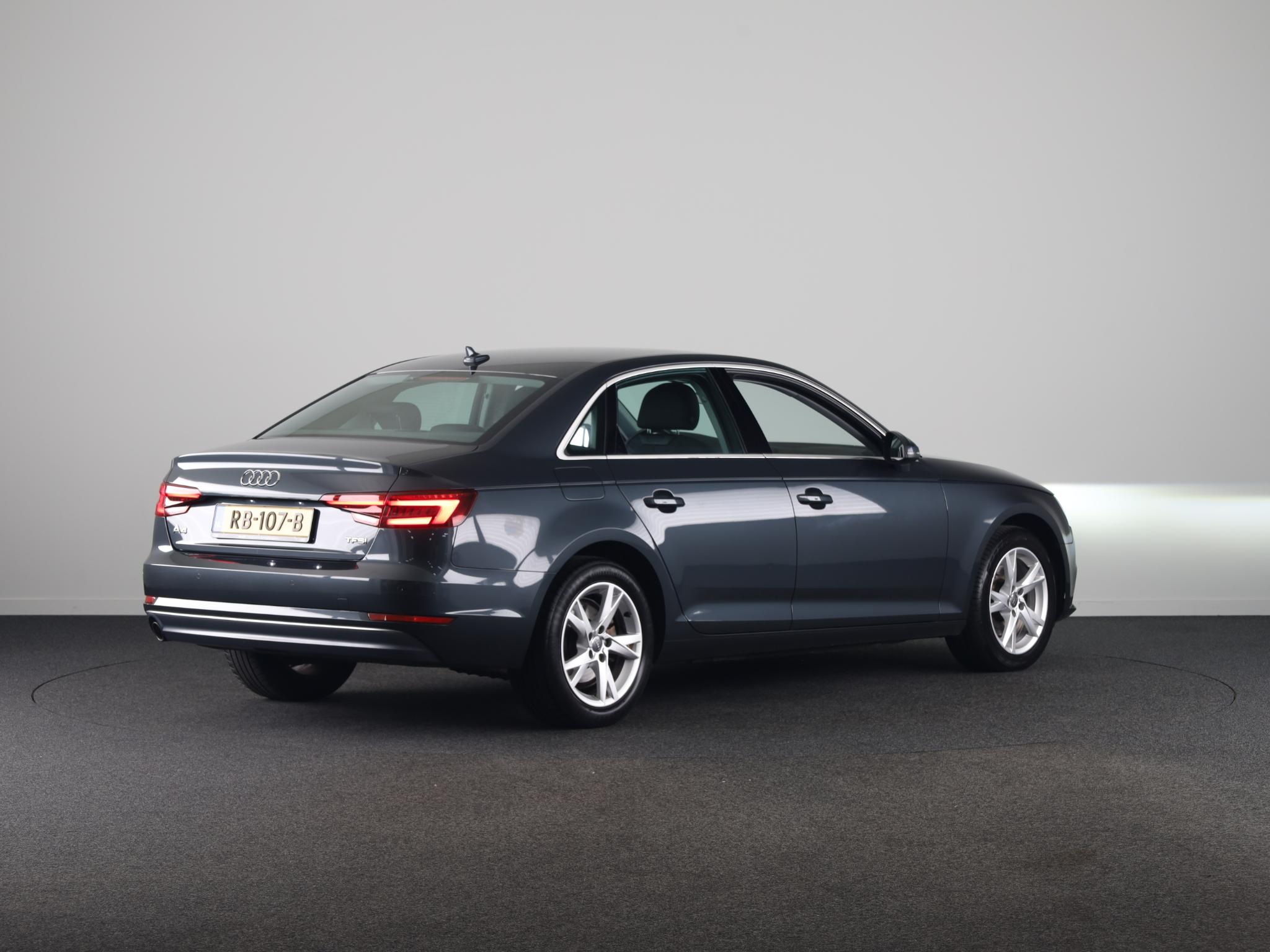 Foto van Audi A4 Limousine