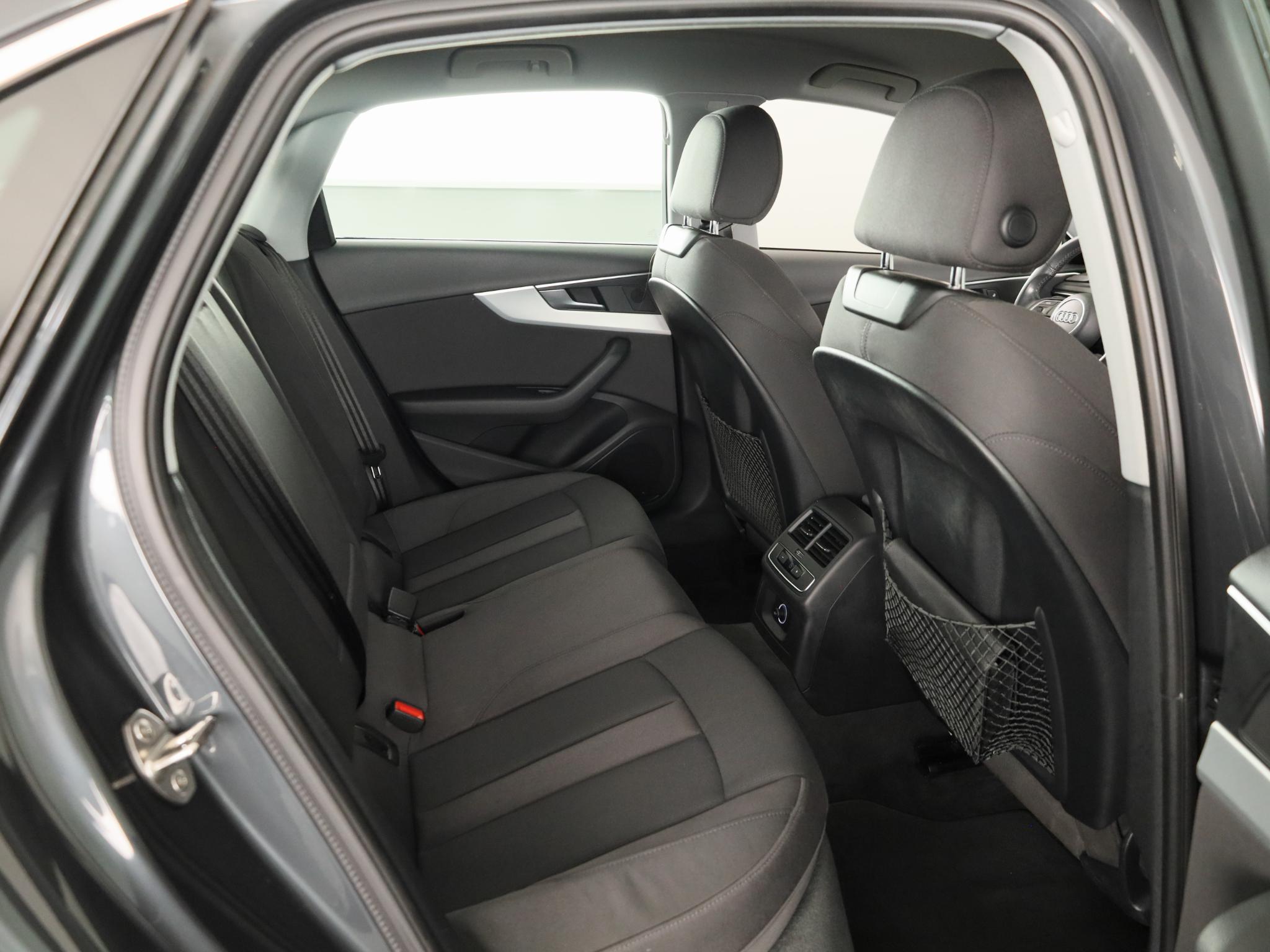 Foto van Audi A4 Limousine