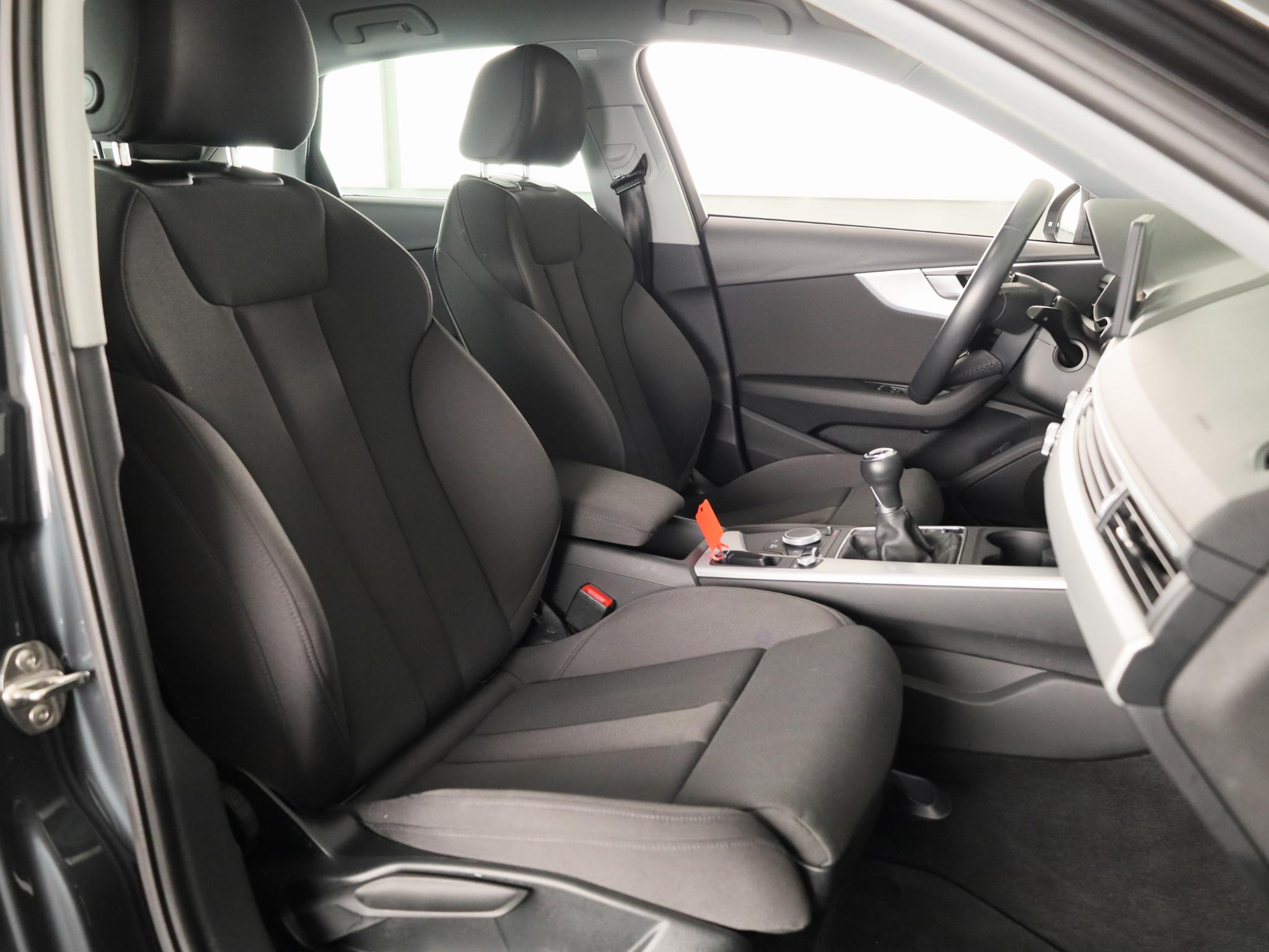 Foto van Audi A4 Limousine