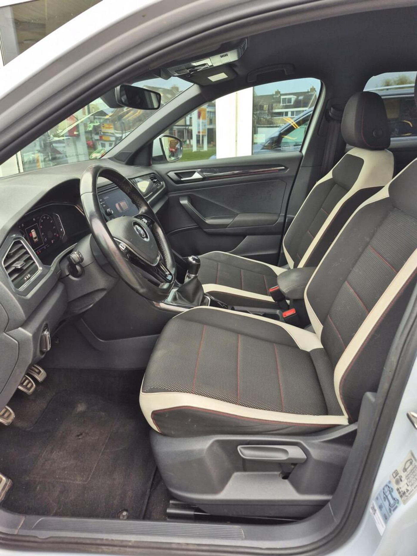 Foto van Volkswagen T-roc
