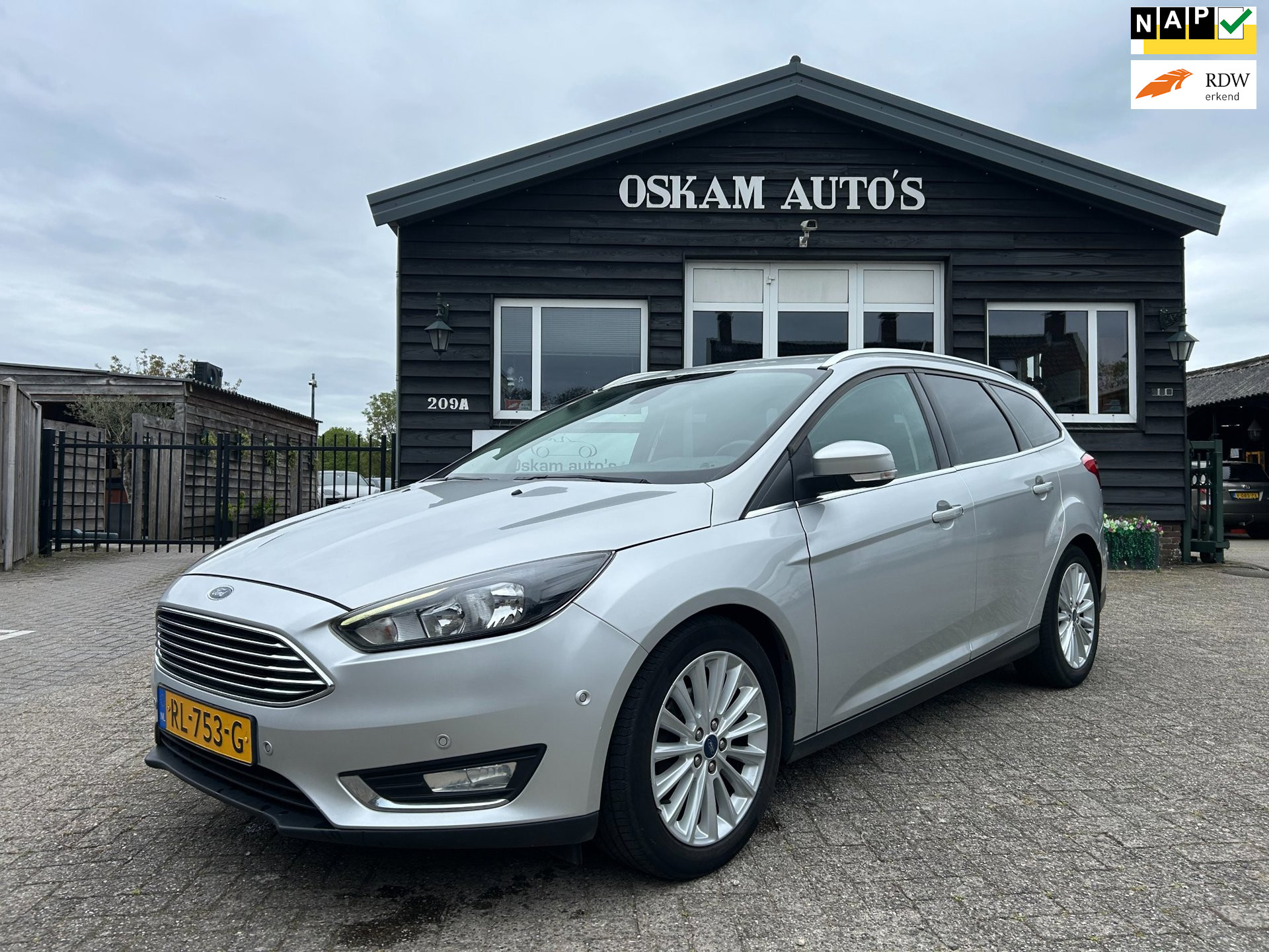 Ford Focus 1.0 Titanium Navi, Climate control, afn. trekhaak 2018 - voorkant