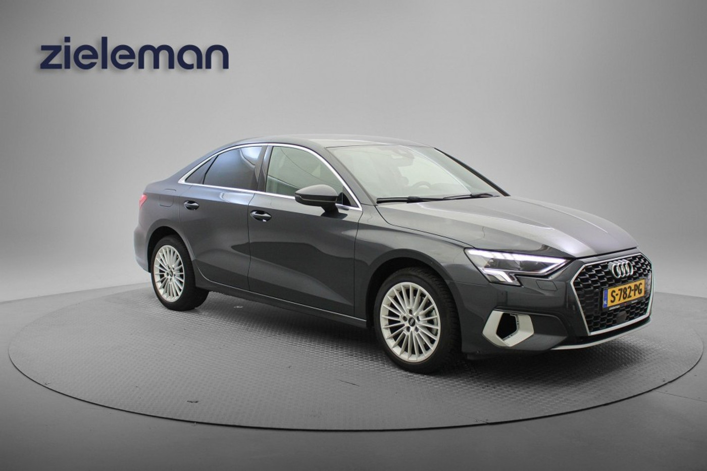 Foto van Audi A3 Limousine