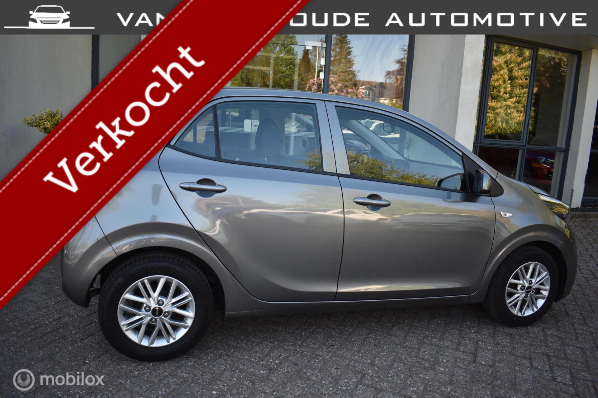 Kia Picanto 1.0 DPi DynamicLine 2023 - voorkant