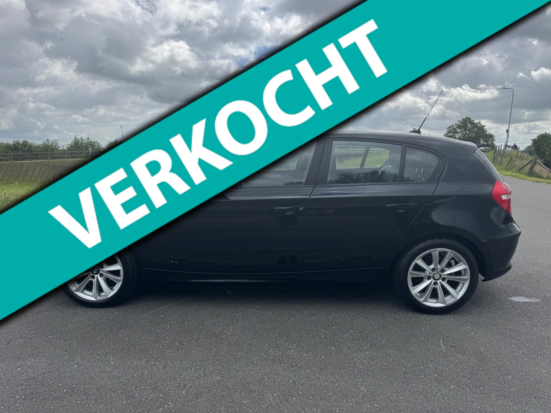 BMW 1er Reihe 116i Business Line 2007 - voorkant