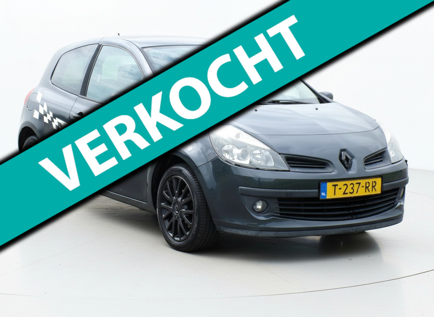 Renault Clio 1.6-16V Team Spirit|Airco|Carplay|D.riem VV 2006 - voorkant