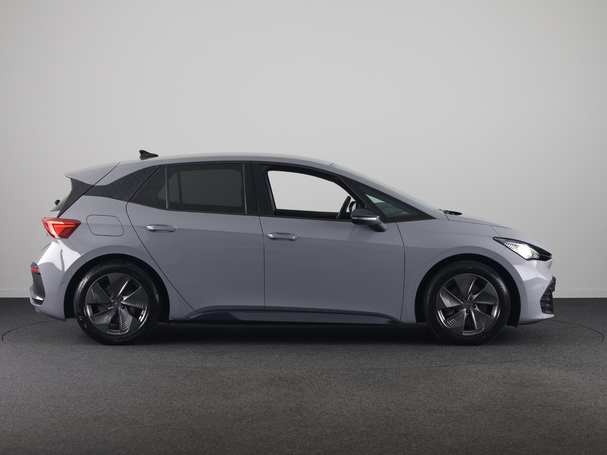 Foto van Cupra Born 150 KW 58/62 KWH