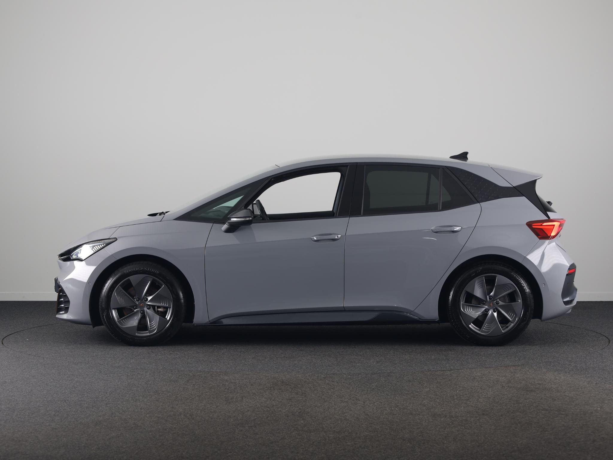 Foto van Cupra Born 150 KW 58/62 KWH